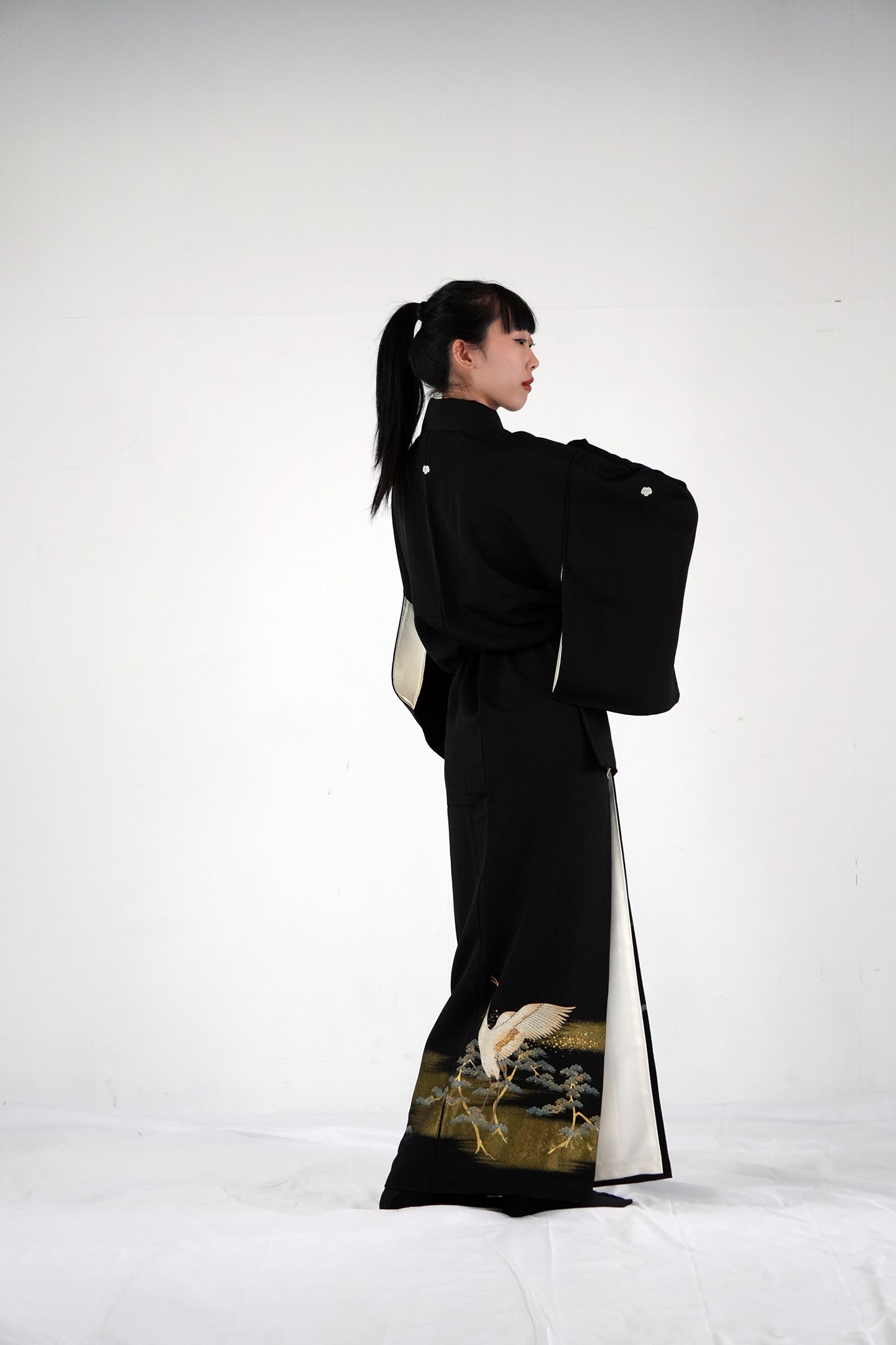 Redefining the Vintage Kurotomesode Collection "Tsuru, KTS003"