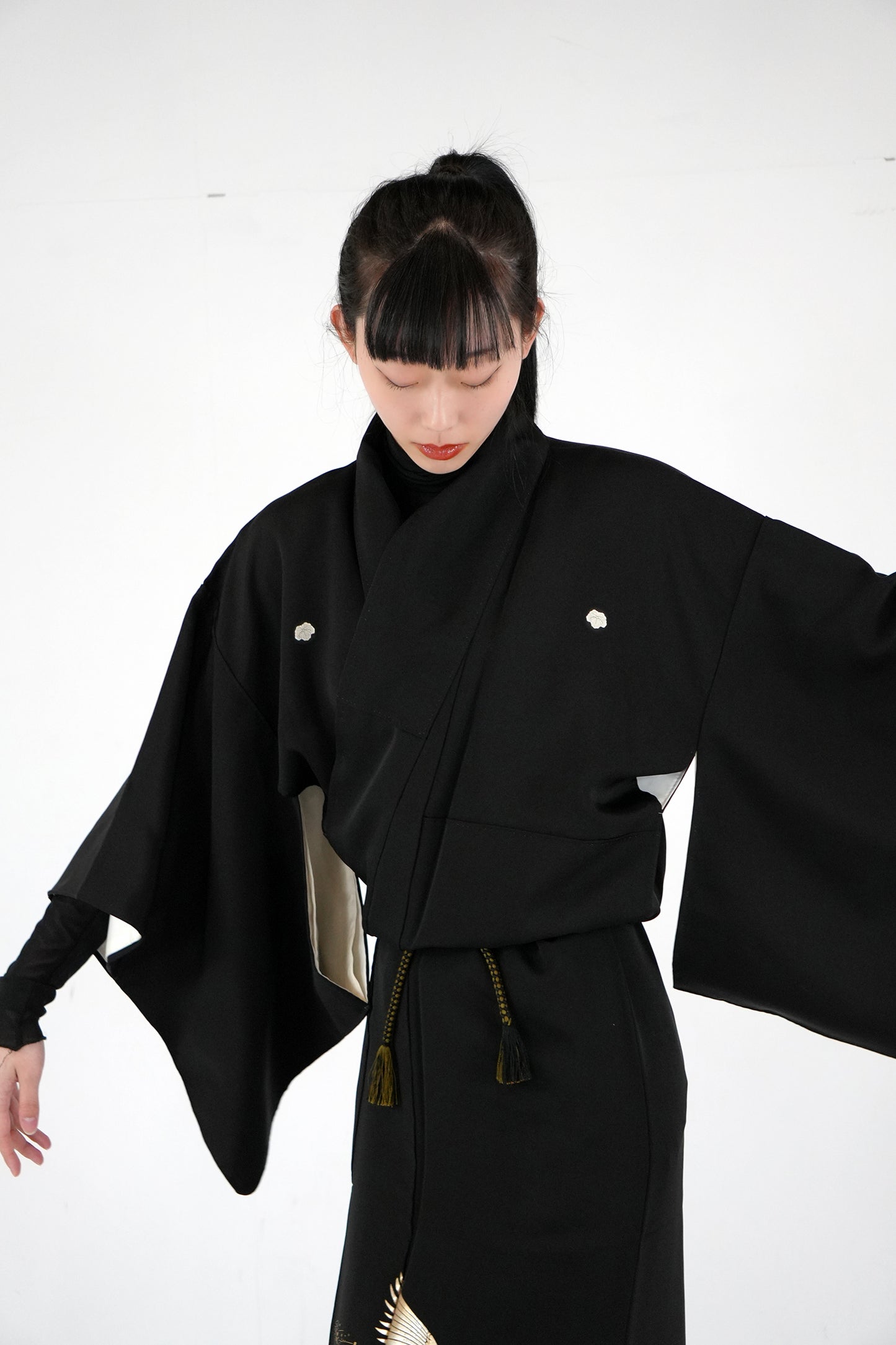 Redefining the Vintage Kurotomesode Collection "Tsuru, KTS003"