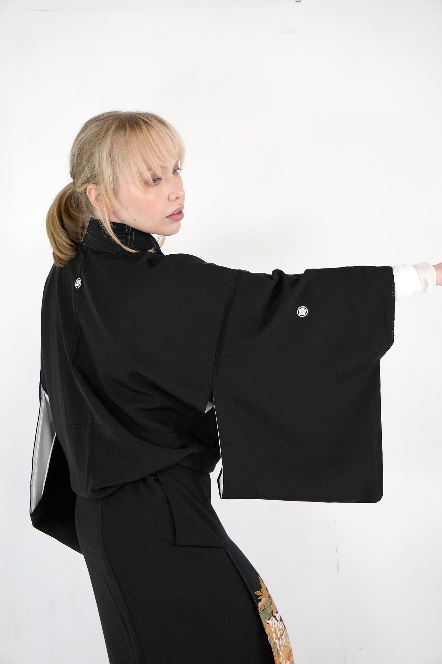 Redefining the Vintage Kurotomesode Collection "KTS002"