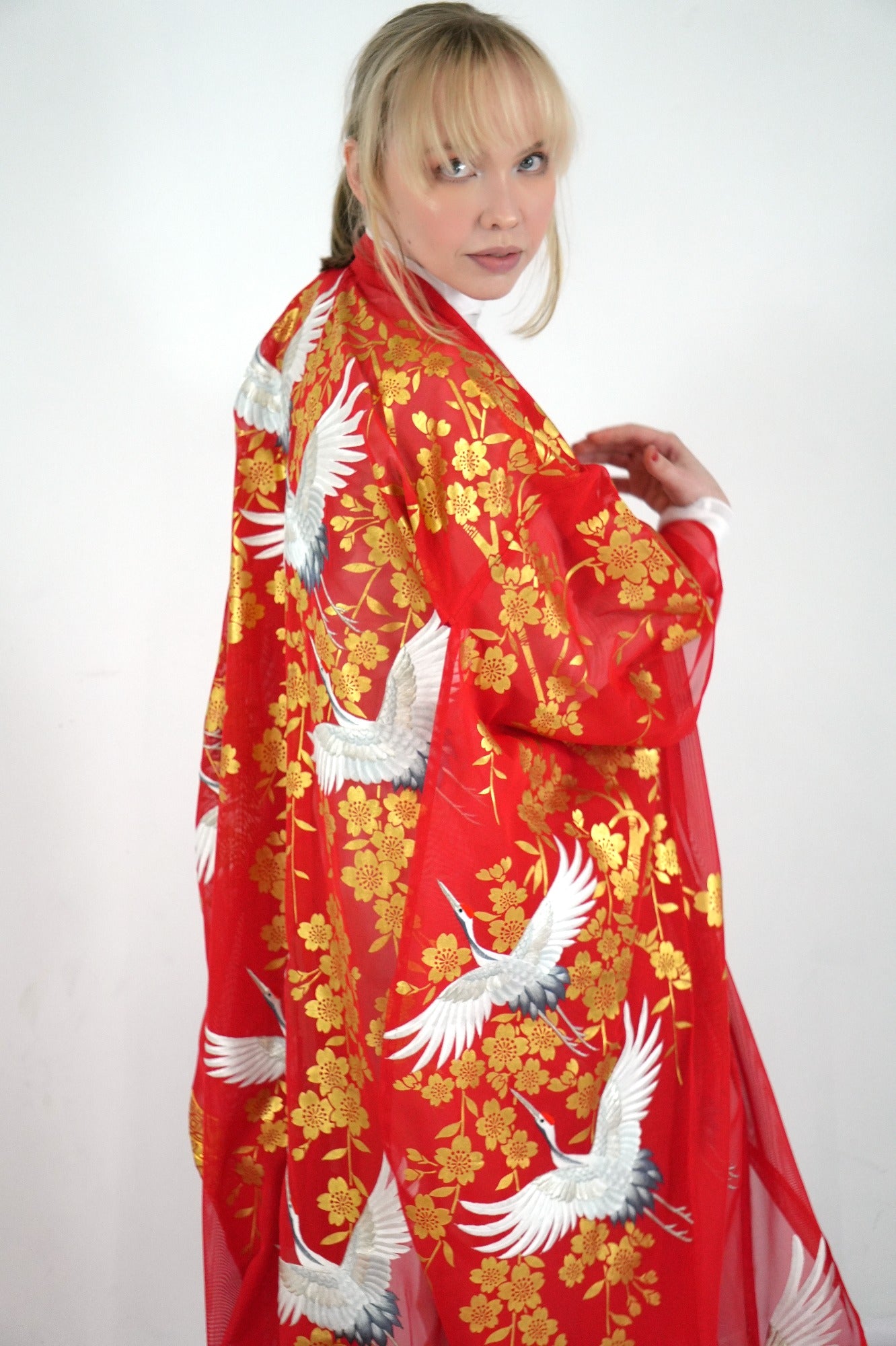 VINTAGE UCHIKAKE "Rare Sheer Elegance – Sha Uchikake"