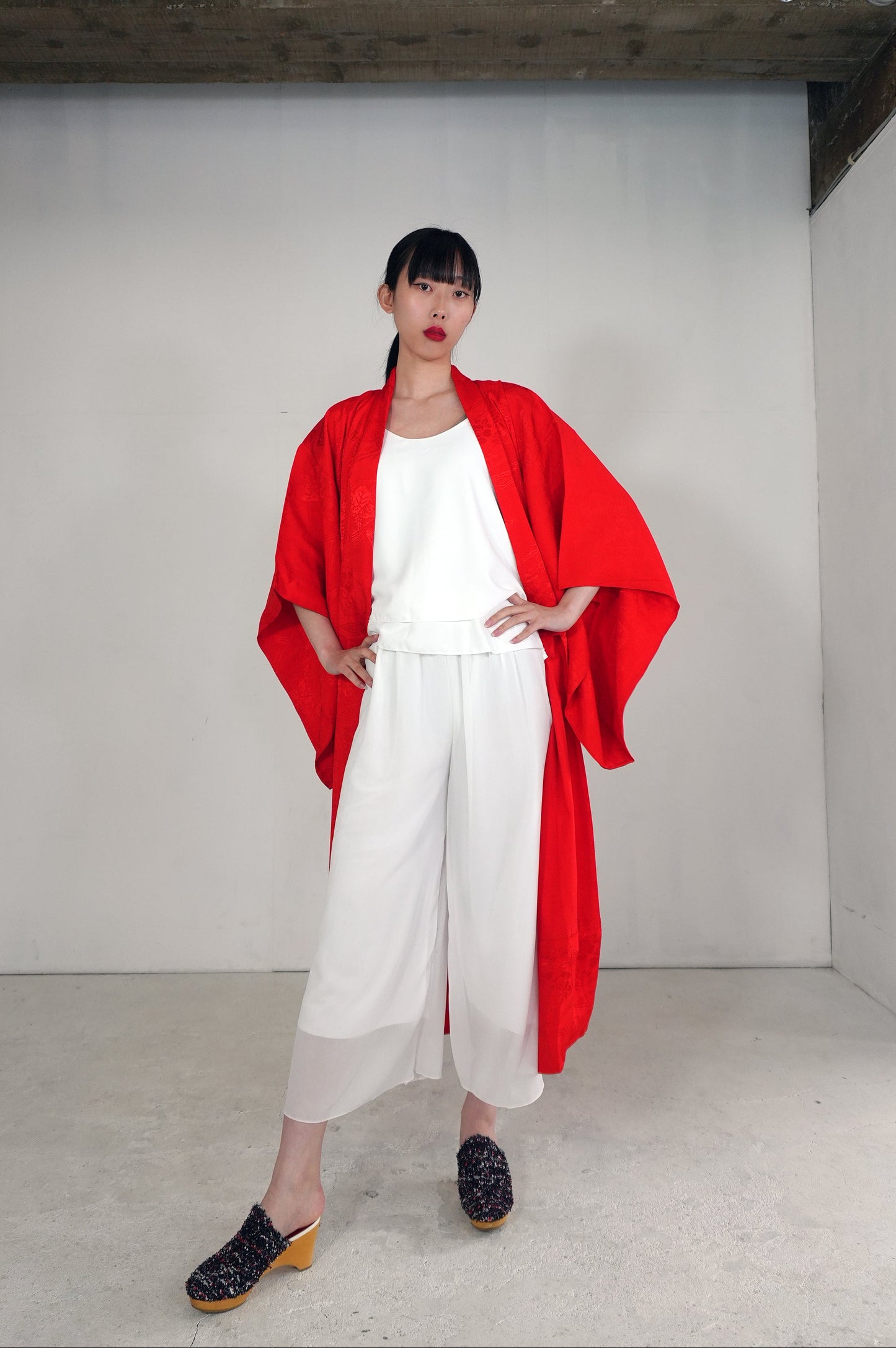 VINTAGE NAGAJYUBAN "antique-red, JUG016"