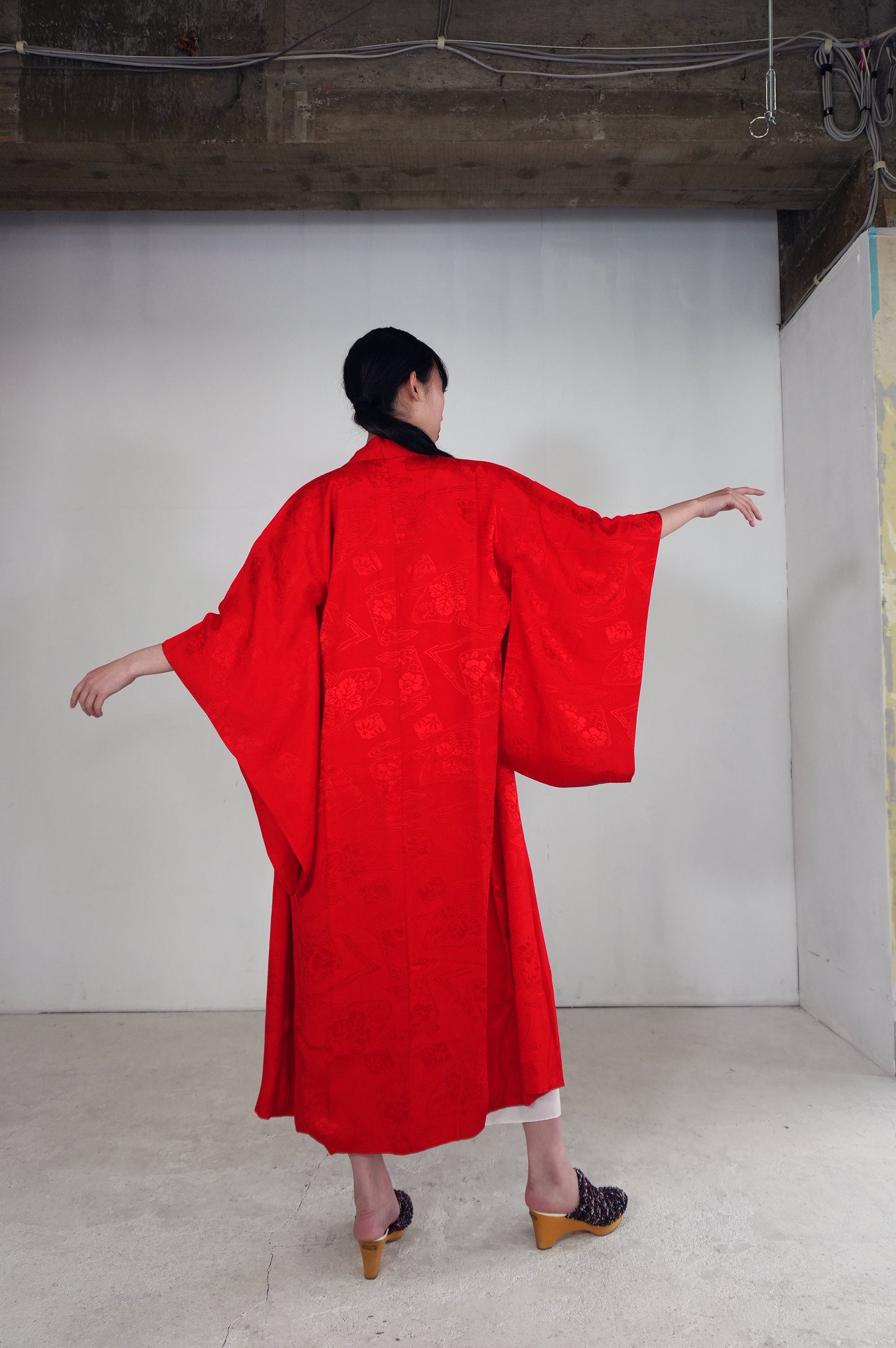 VINTAGE NAGAJYUBAN "antique-red, JUG016"