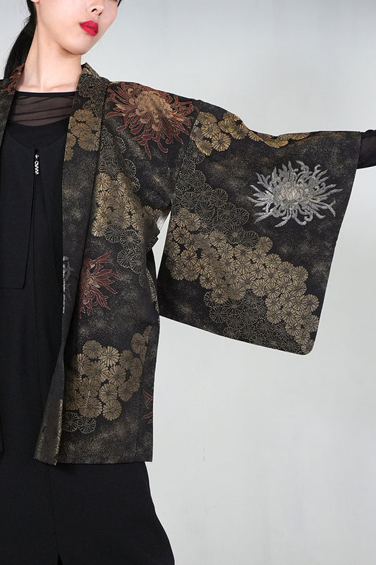 VINTAGE BLACK HAORI  "gold, kiku, BLK172" *damage