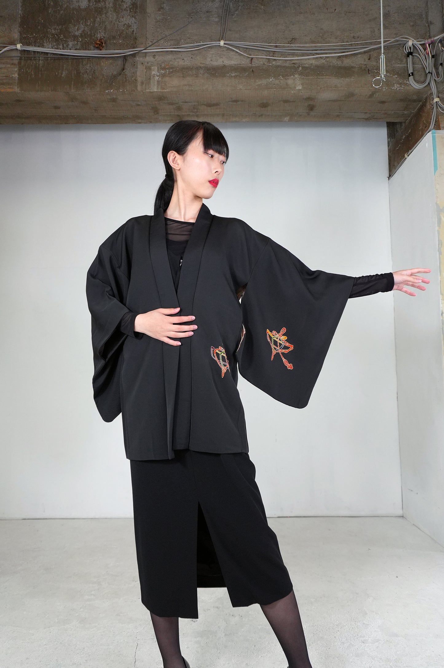 VINTAGE BLACK HAORI  "koma, kumihimo, BLK173" *damage