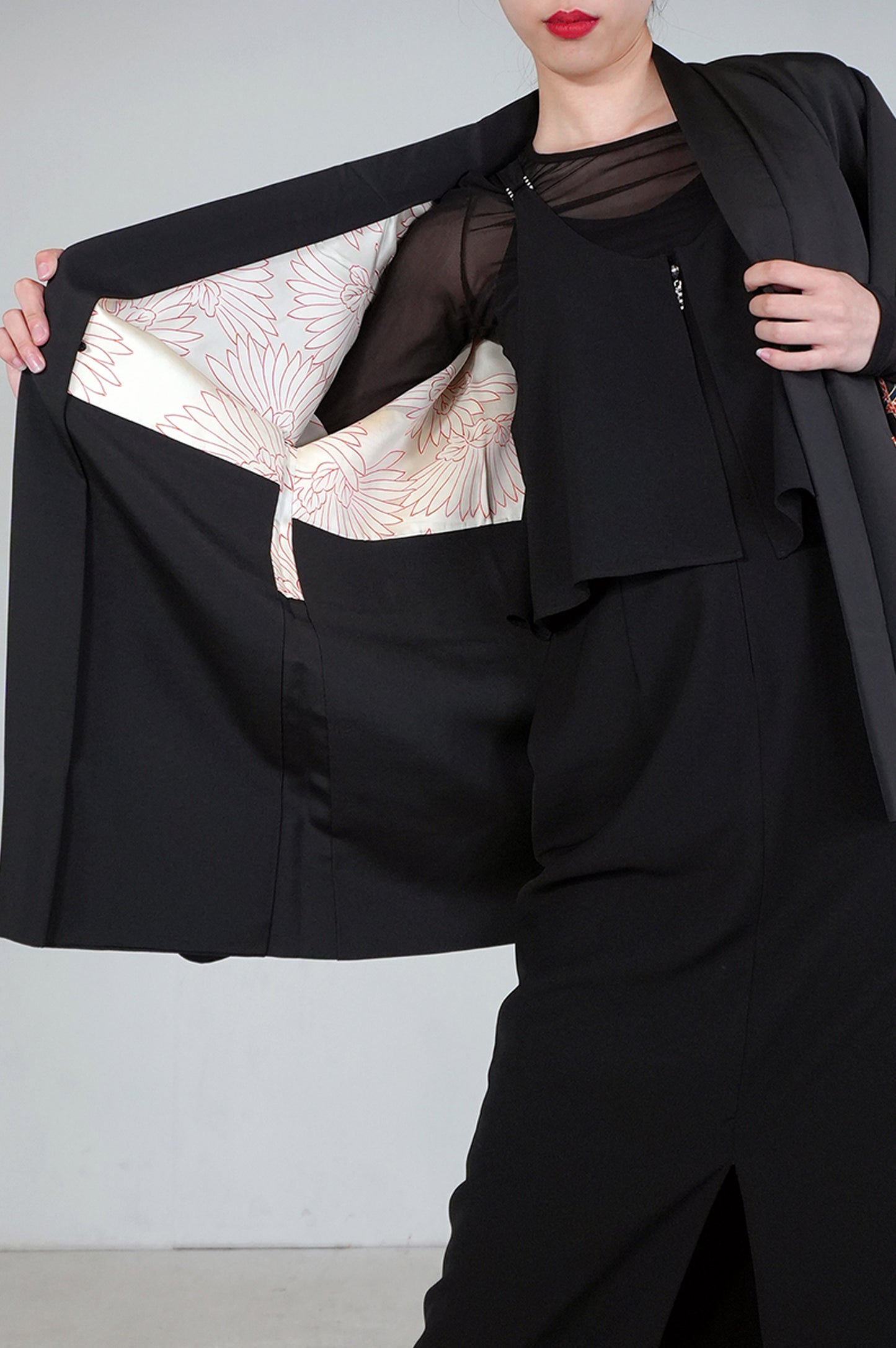 VINTAGE BLACK HAORI  "koma, kumihimo, BLK173" *damage