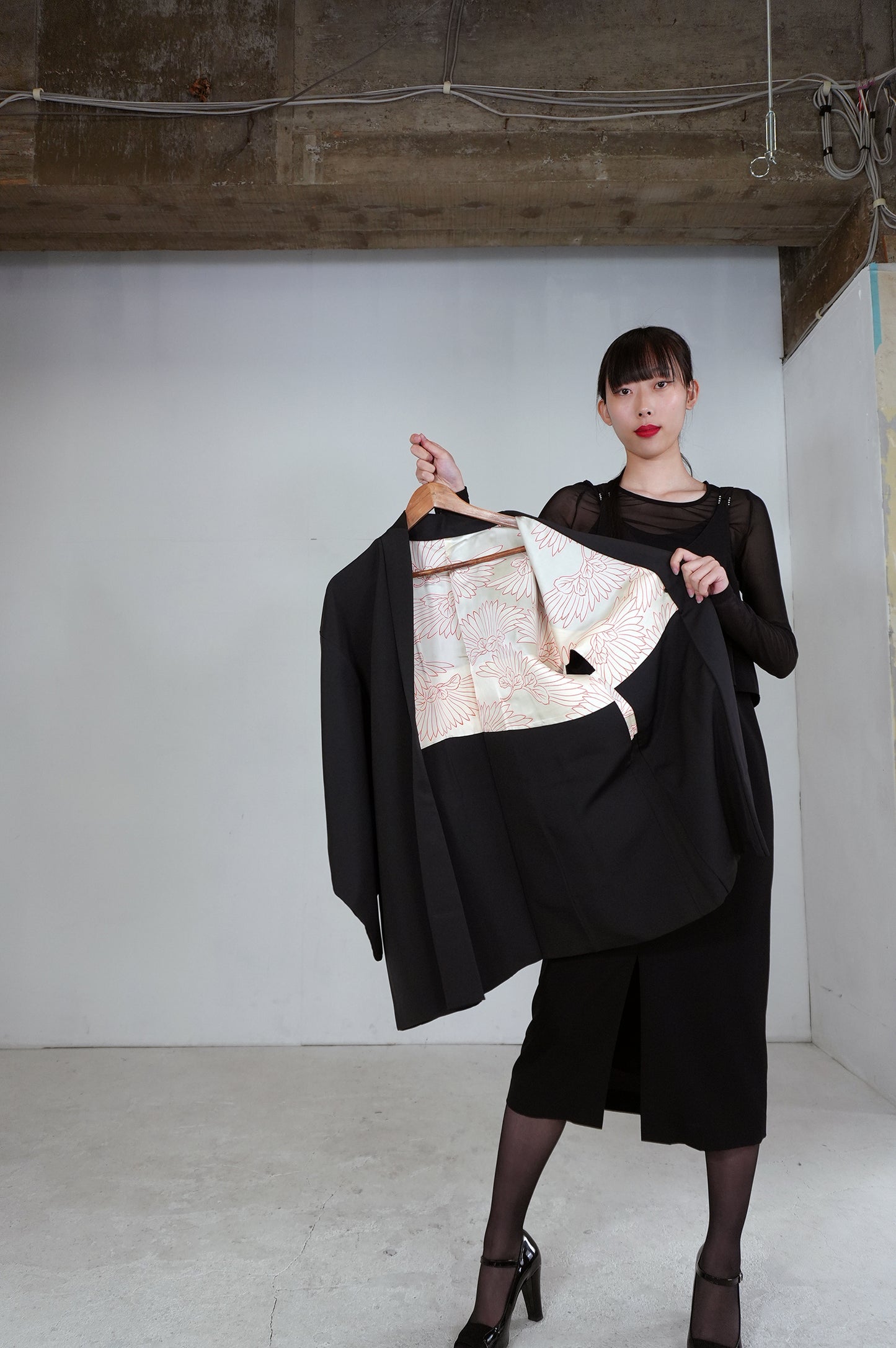 VINTAGE BLACK HAORI  "koma, kumihimo, BLK173" *damage