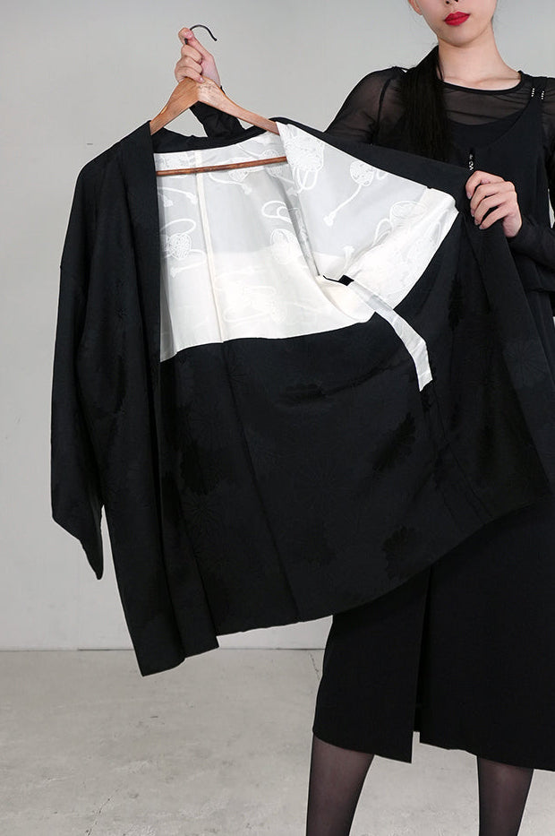 VINTAGE BLACK HAORI  "ground pattern, kiku, BLK174"