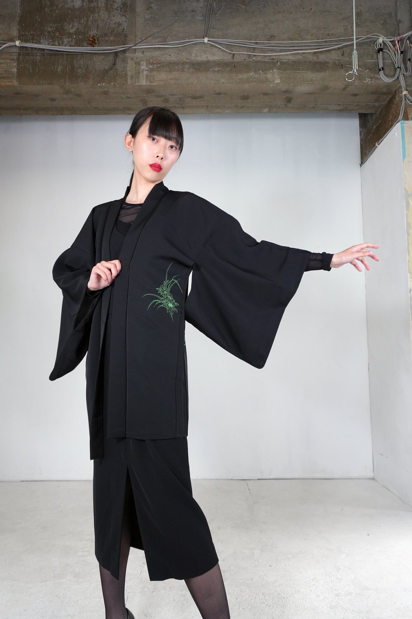 VINTAGE BLACK HAORI  "green, hanaguruma, BLK176" *damage
