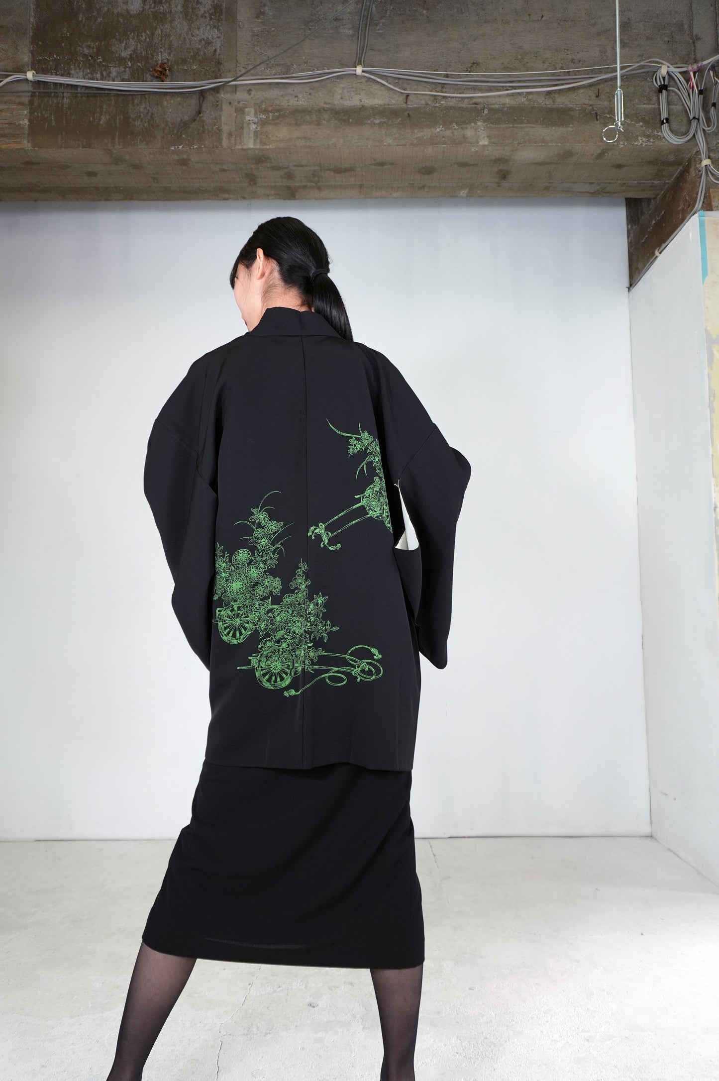 VINTAGE BLACK HAORI  "green, hanaguruma, BLK176" *damage