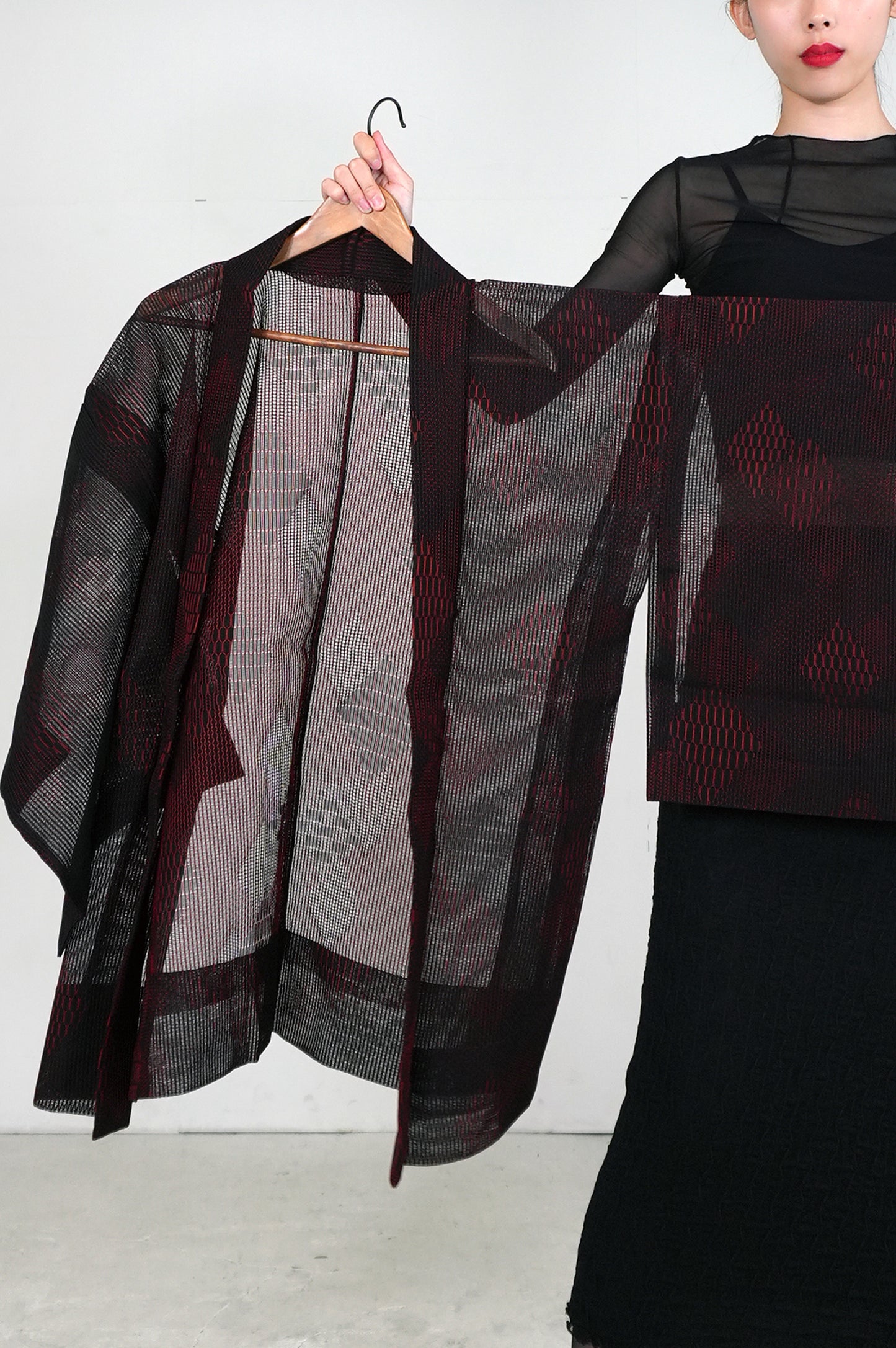 VINTAGE BLACK HAORI SHEER "ara-sha, hishi, red, SHH027"