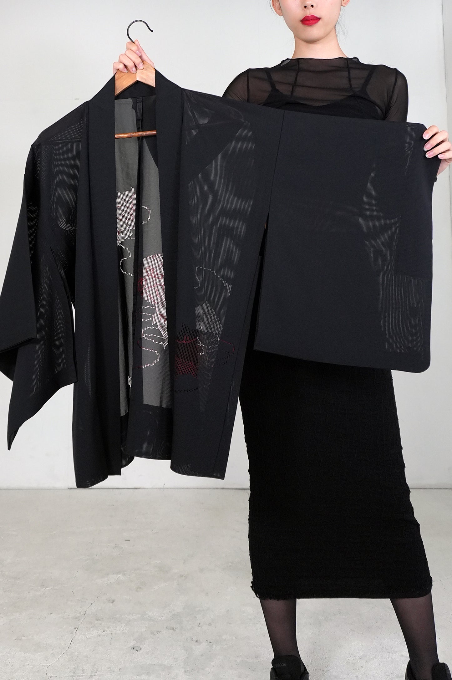 VINTAGE BLACK HAORI SHEER "ro, red, SHH029"