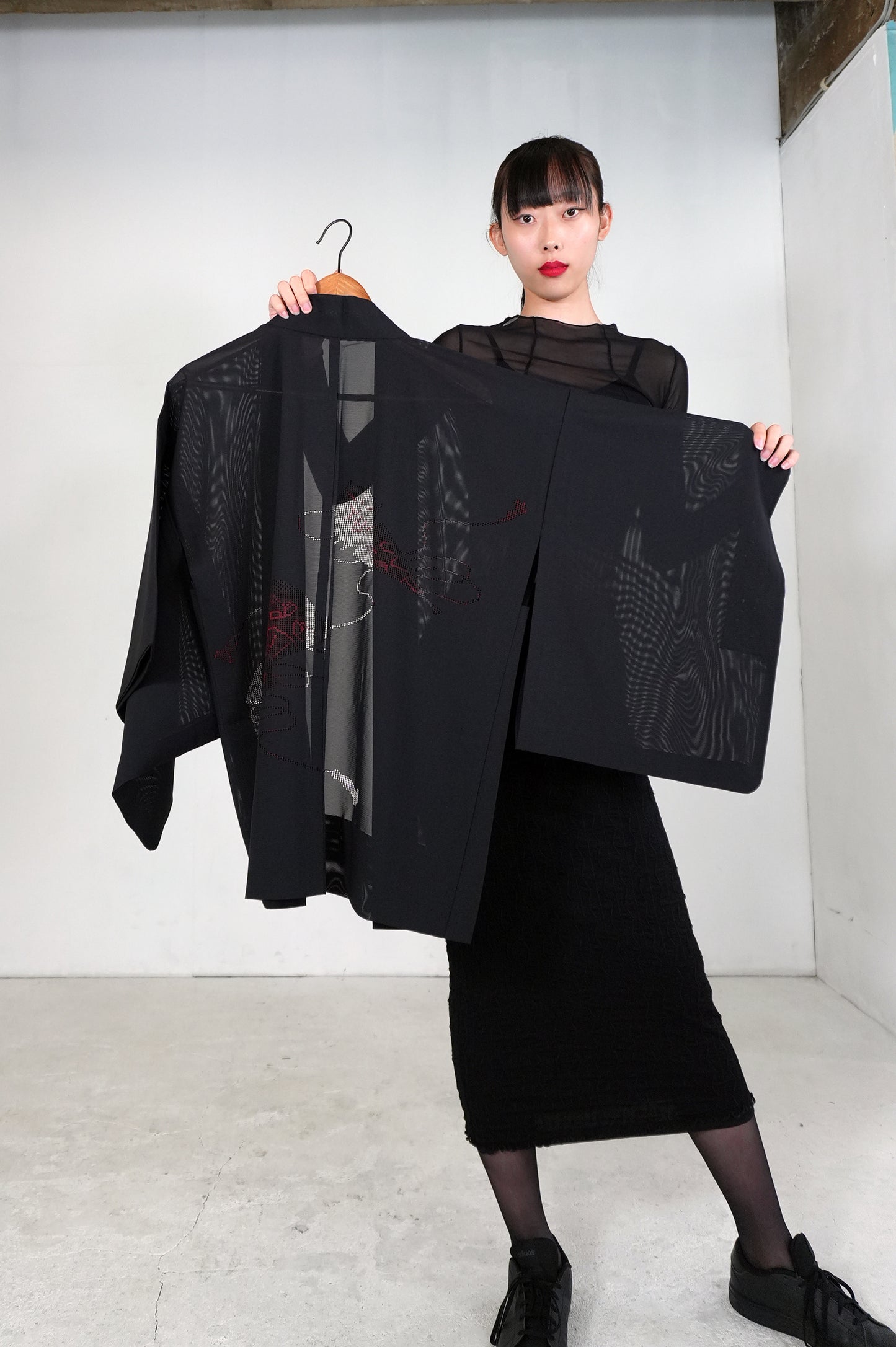VINTAGE BLACK HAORI SHEER "ro, red, SHH029"
