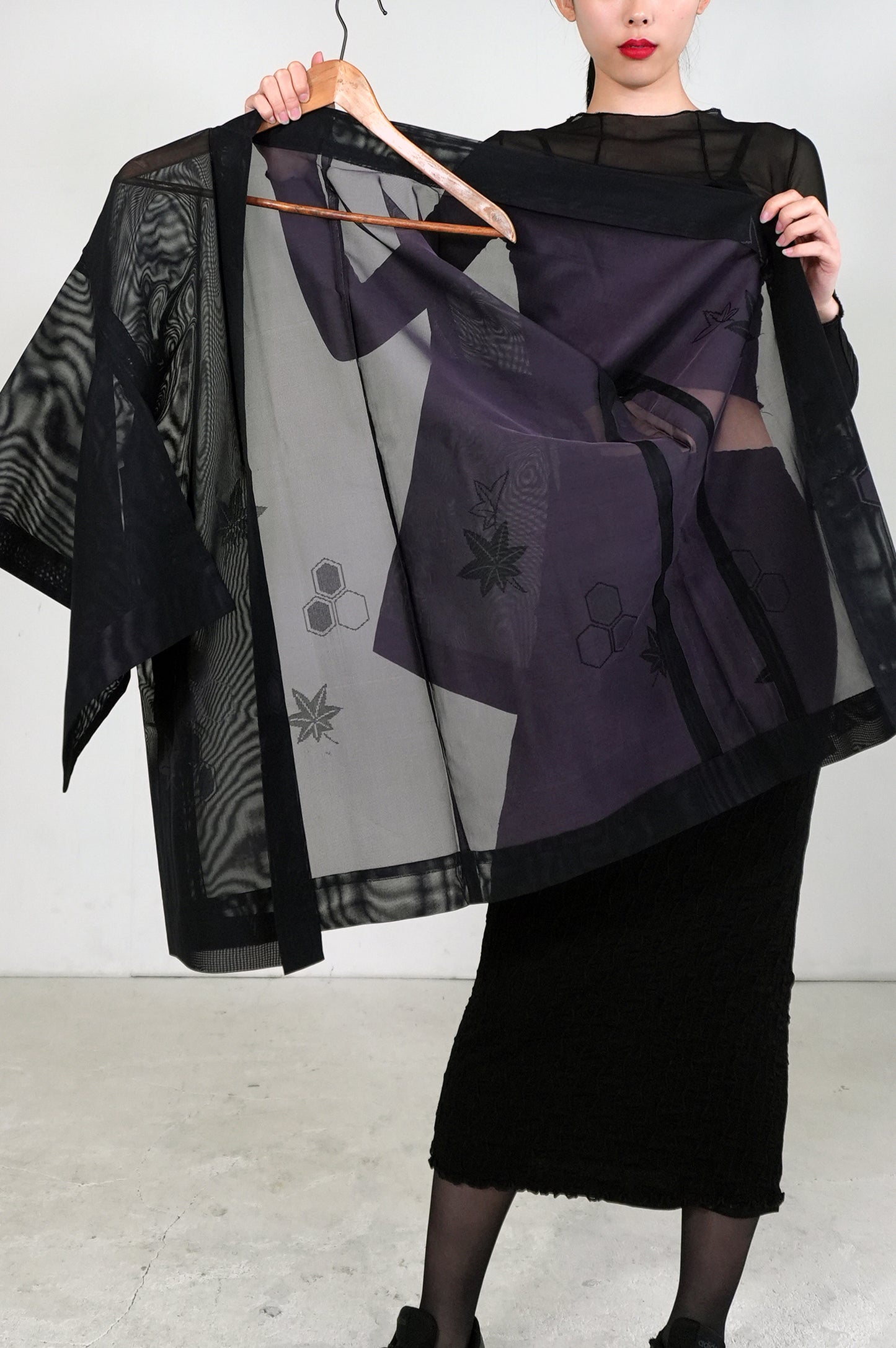 VINTAGE BLACK HAORI SHEER "sha, murasaki-momiji, SHH030"