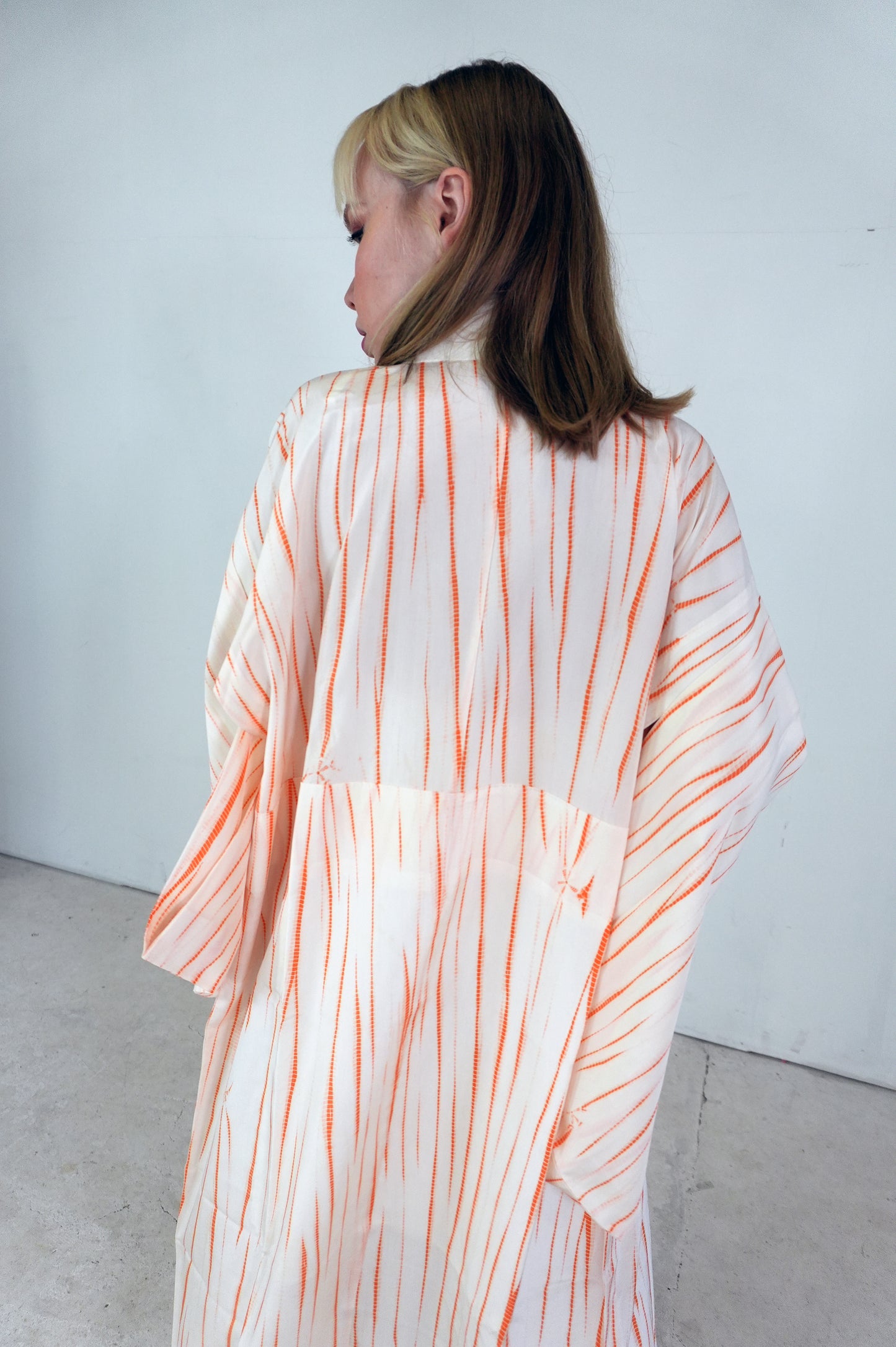 VINTAGE NAGAJYUBAN "line, JUG022"