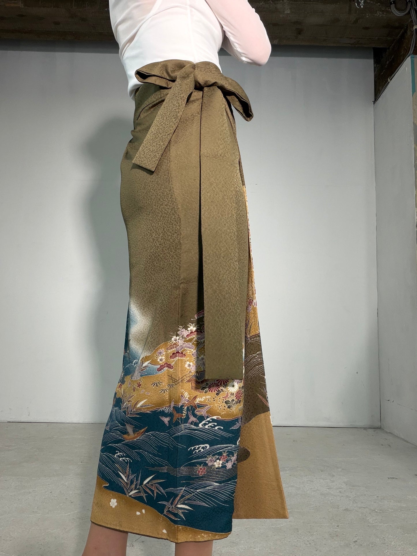 IROTOME SKIRT UPCYCLED FROM JAPANESE KIMONO "IRO138"