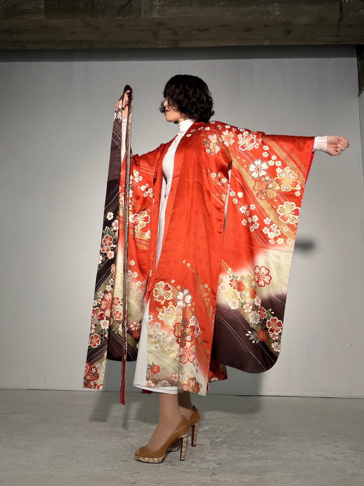 Furisode Kimono Dress Gown with String Belt – Upcycled from Vintage Japanese Kimono "red, cha, DRE037"