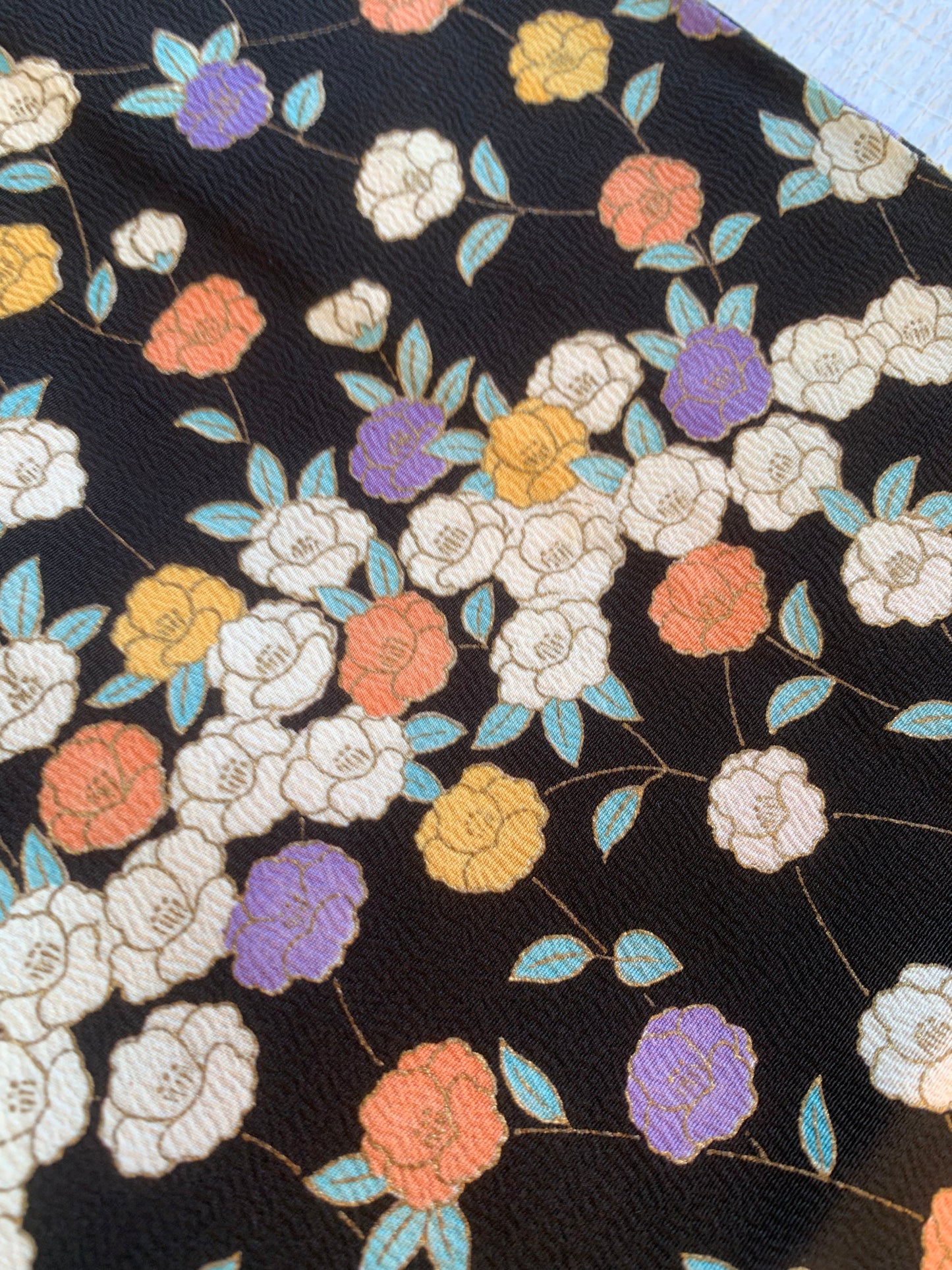 Redefining the Vintage Komon Collection "KOM002"