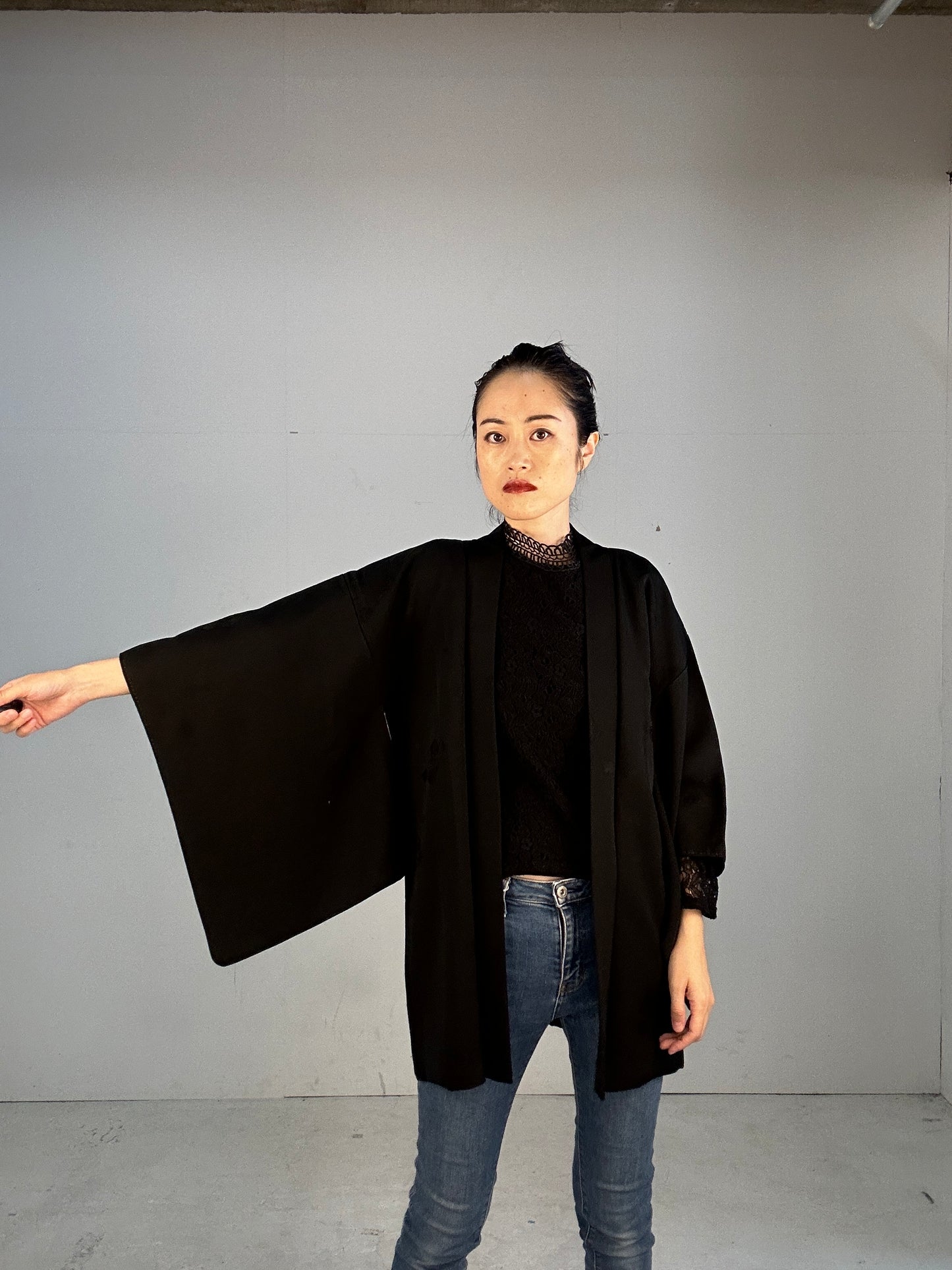 BLACK HAORI "ground pattern KAMON” maru ni 9mai zasa