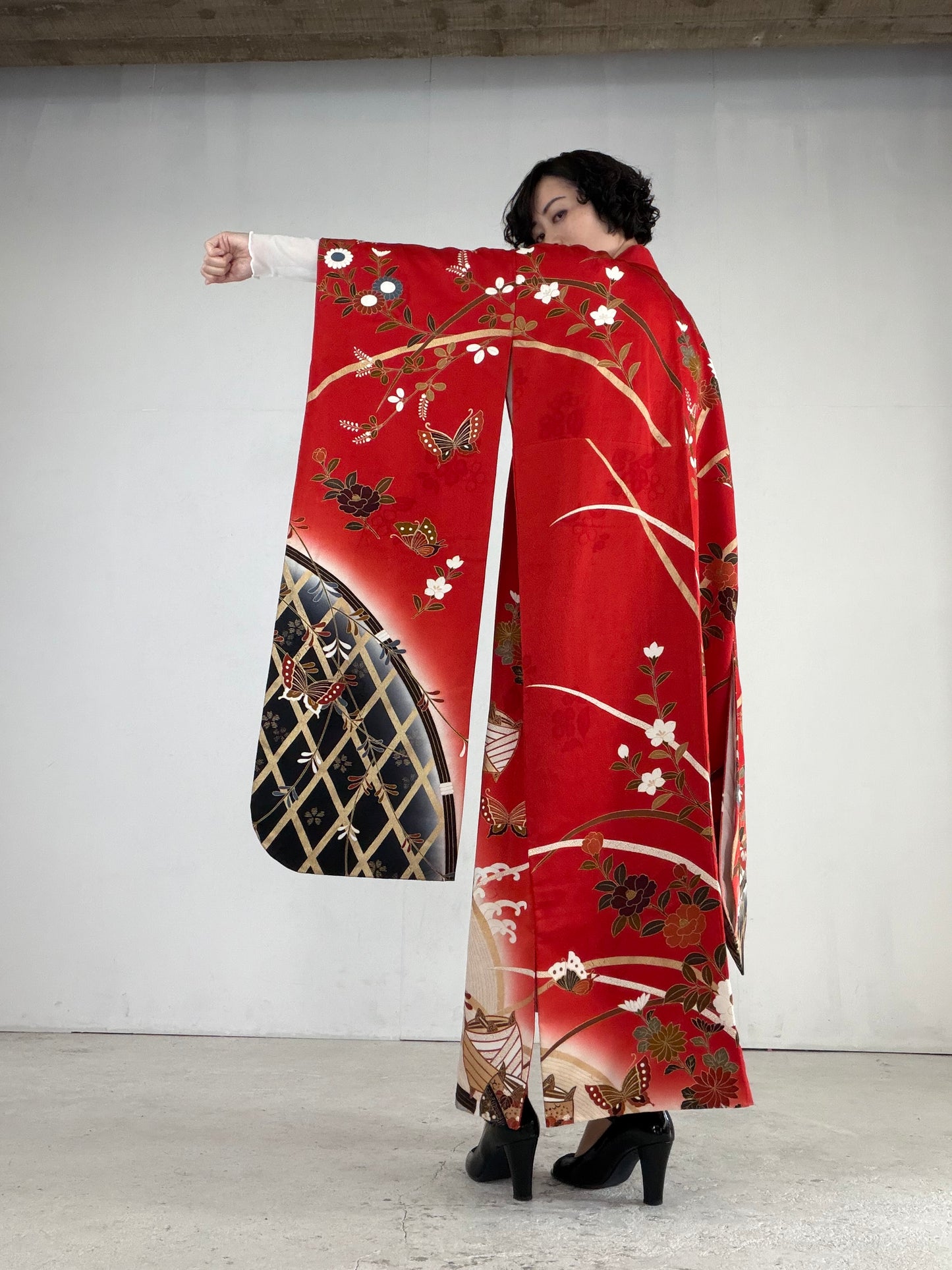 Furisode Kimono Dress Gown with String Belt – Upcycled from Vintage Japanese Kimono "red, black, gold DRE023"