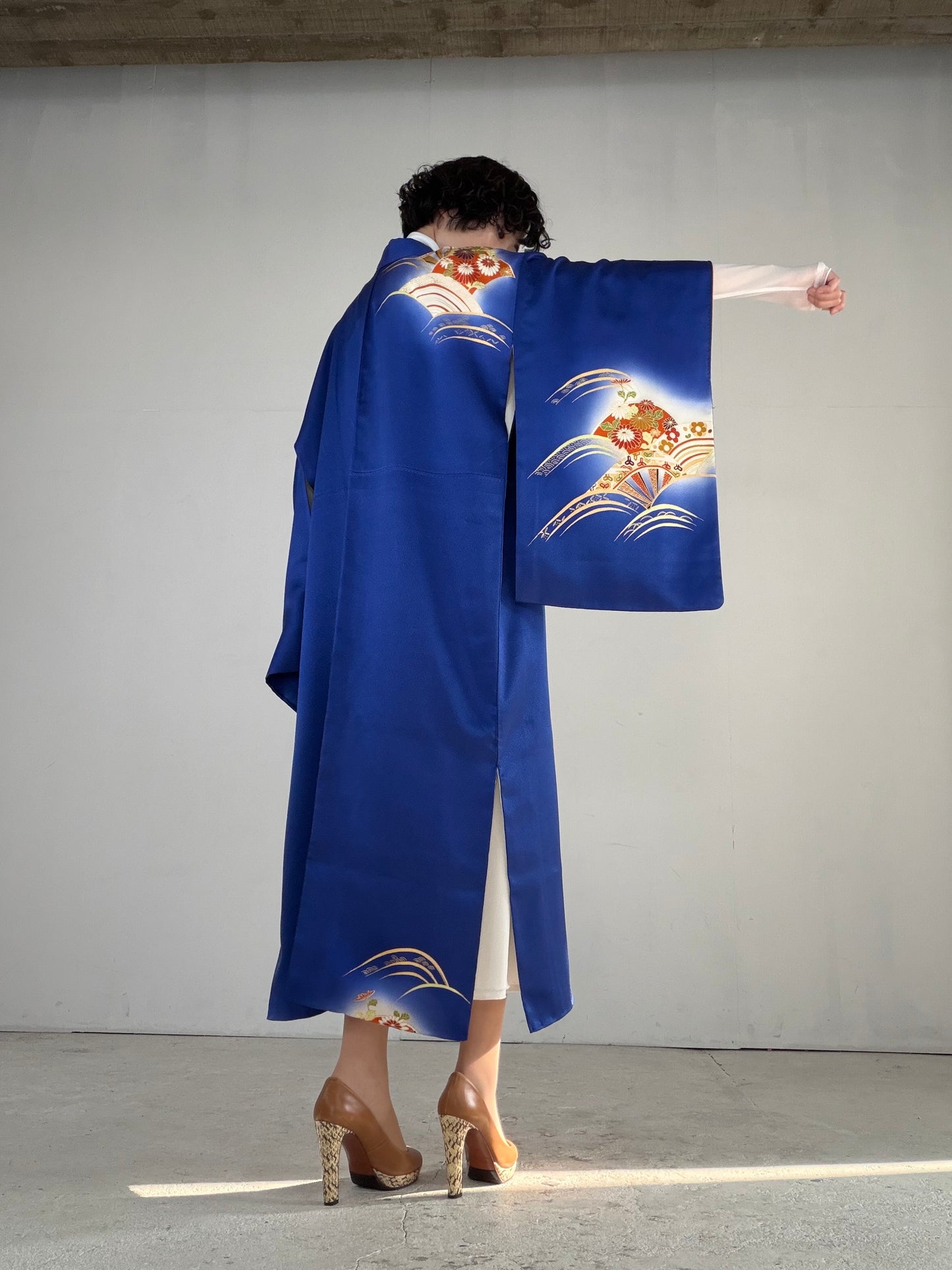 Houmongi Kimono Dress Gown with String Belt – Upcycled from Vintage Japanese Kimono "blue,genjiguruma, DRE033"