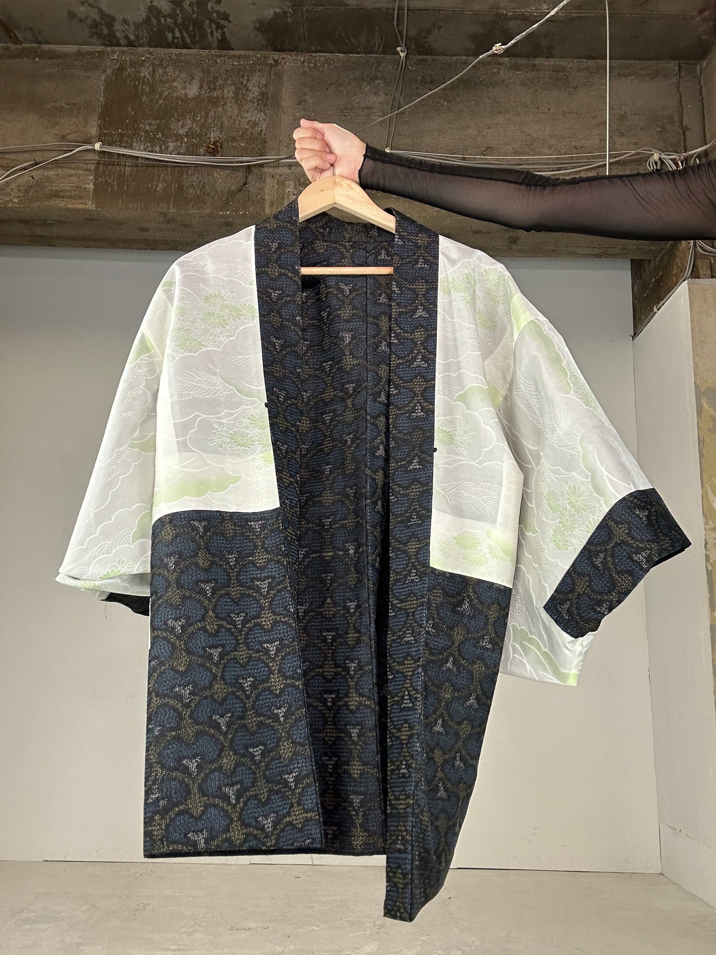 Tsumugi HAORI and KIMONO Skirt, Camisole upcycled from Japanese kimono"rankamon"