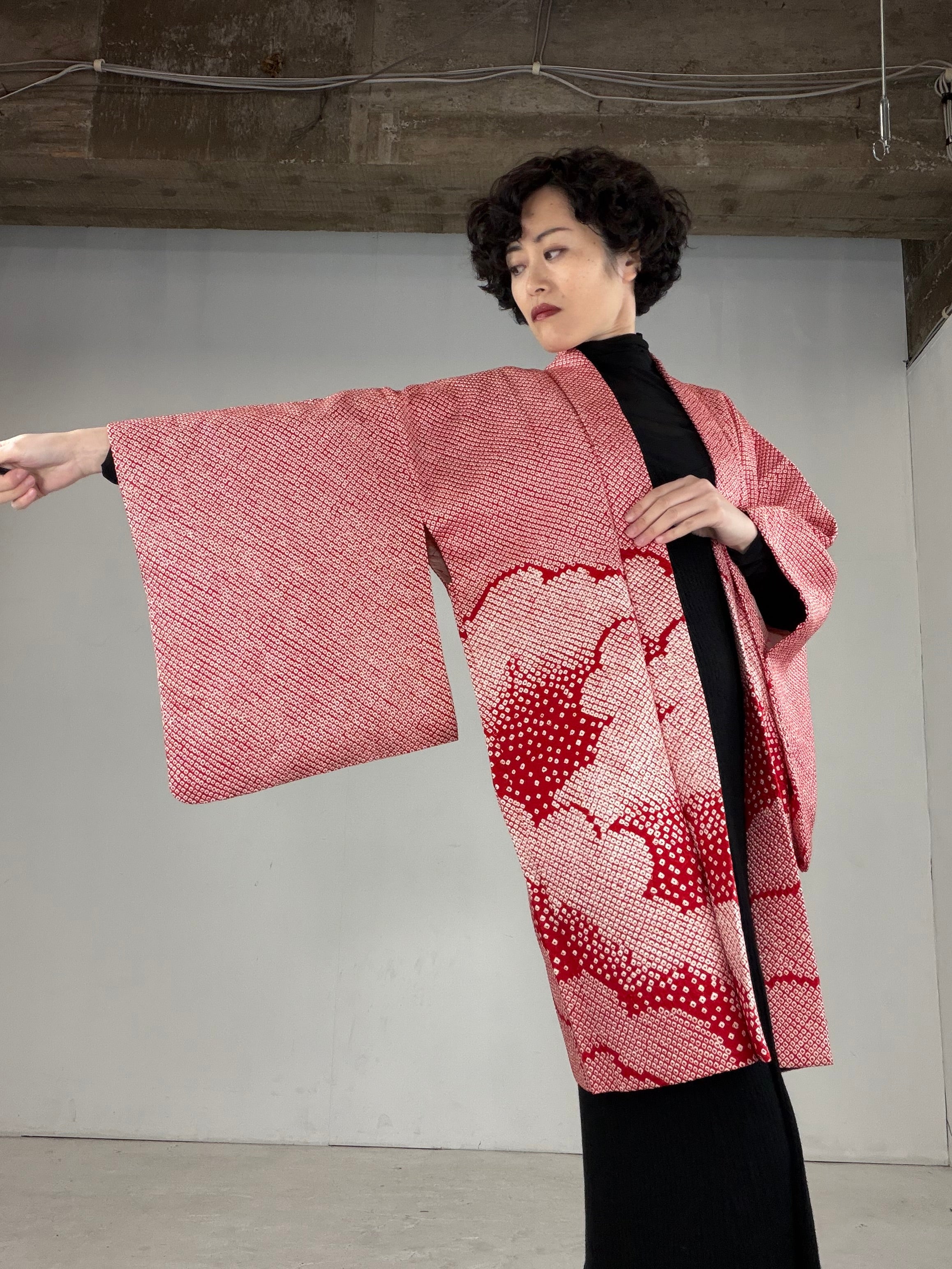 VINTAGE SHIBORI HAORI & MICHIYUKI – MACHIKO KIMONO Japanese
