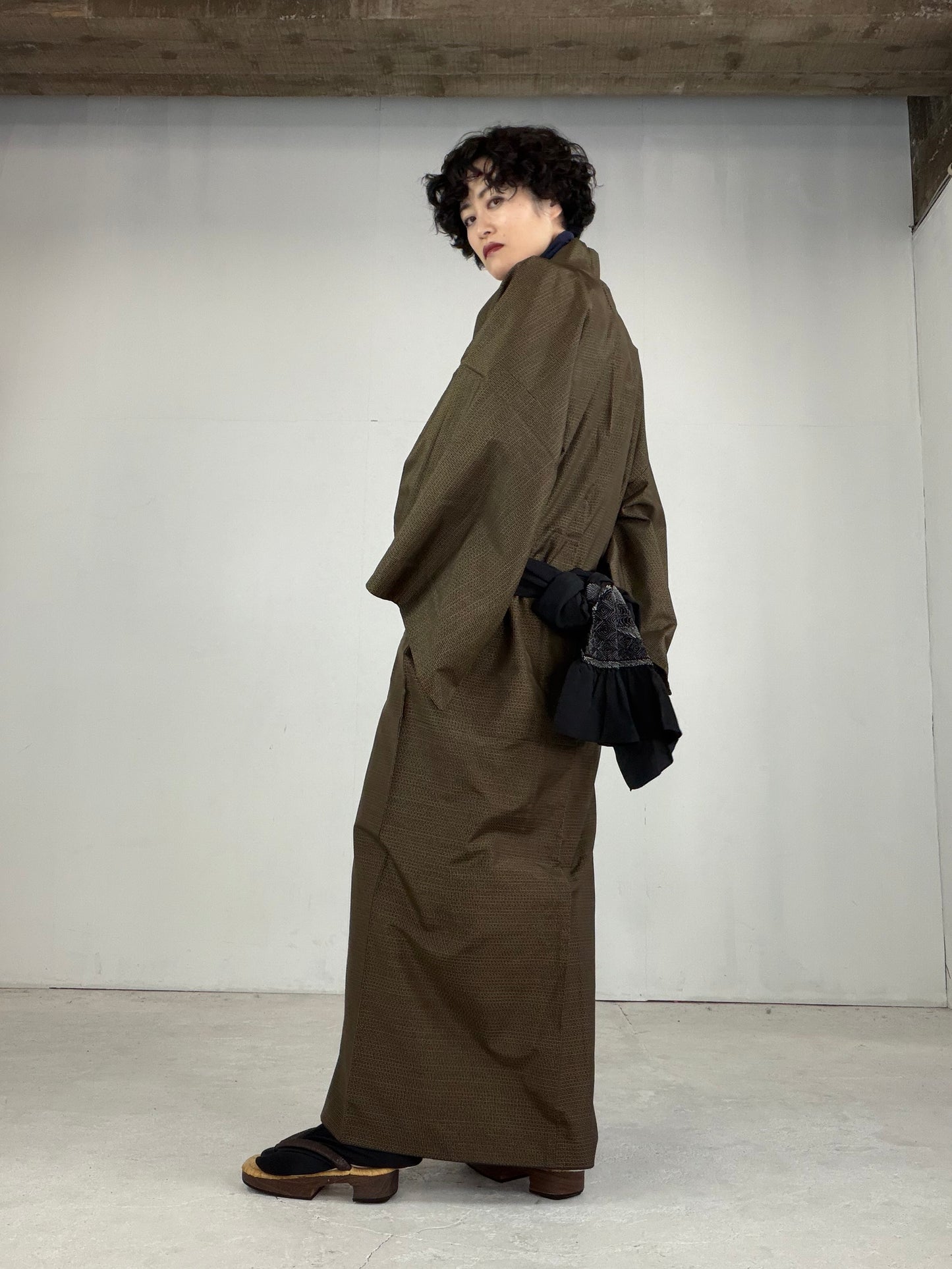 VINTAGE TSUMUGI KIMONO "OSK003"