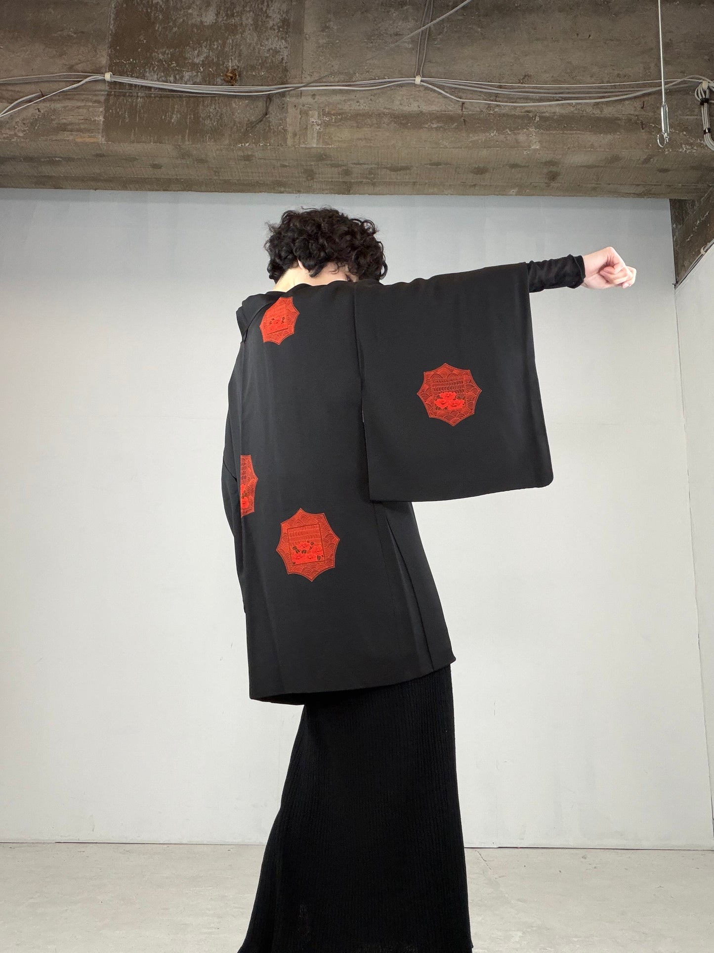 VINTAGE BLACK HAORI  "red, BLK141"