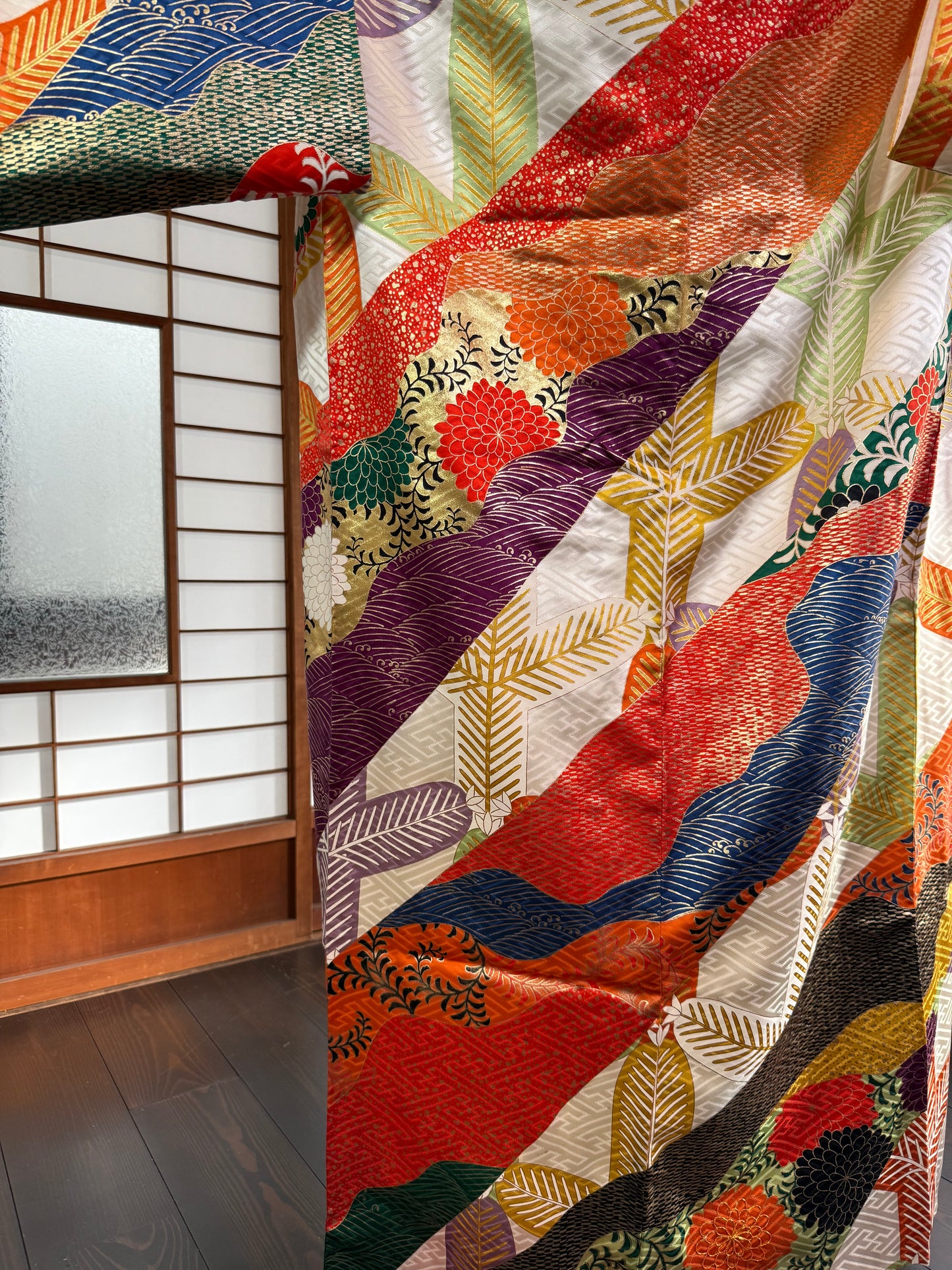 Redefining the Vintage Furisode(Tomesode) Collection "Gold" *damage