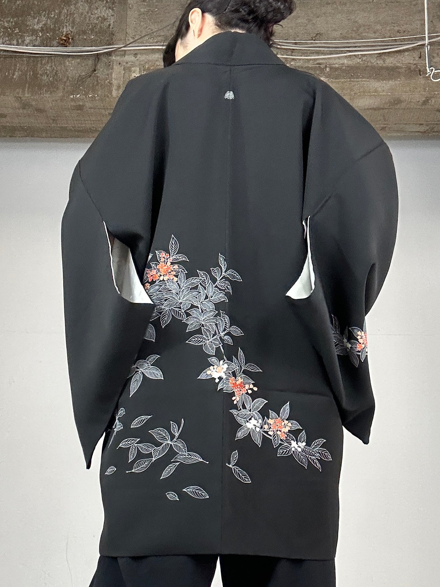 VINTAGE BLACK HAORI "shiro senga"