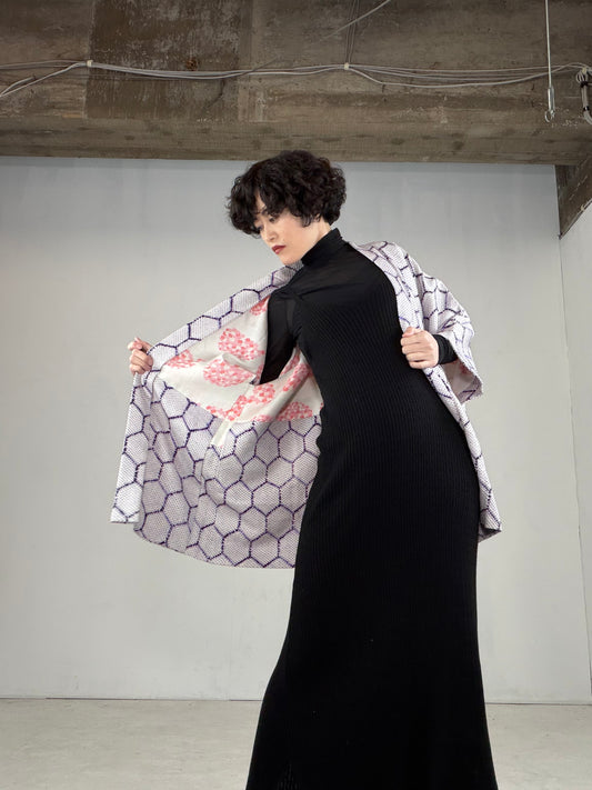 VINTAGE SHIBORI HAORI "kikko, SIB113" *damage