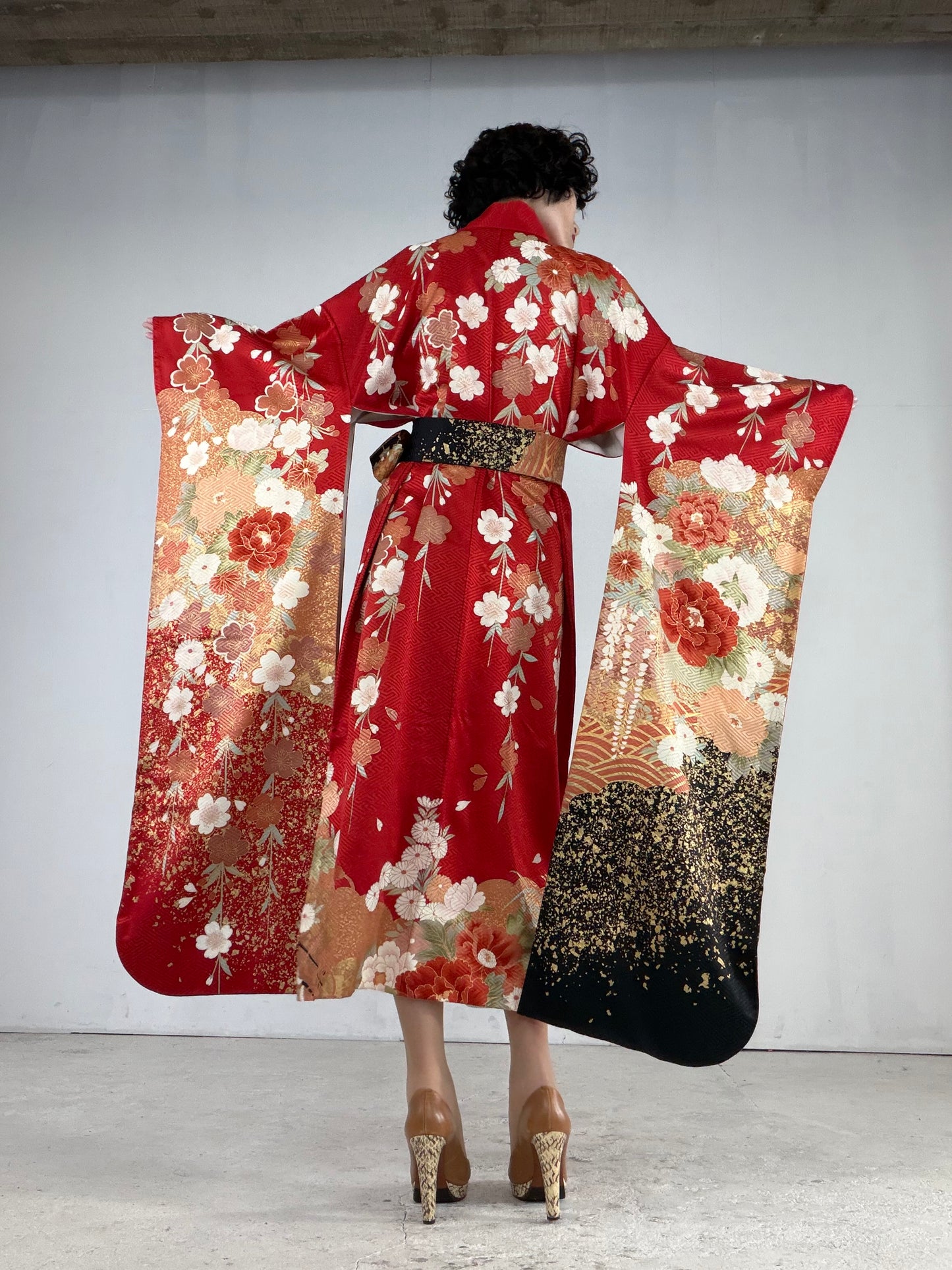 Furisode Kimono Dress Gown with String Belt – Upcycled from Vintage Japanese Kimono "red, sakura, botan, kiku, DRE019"