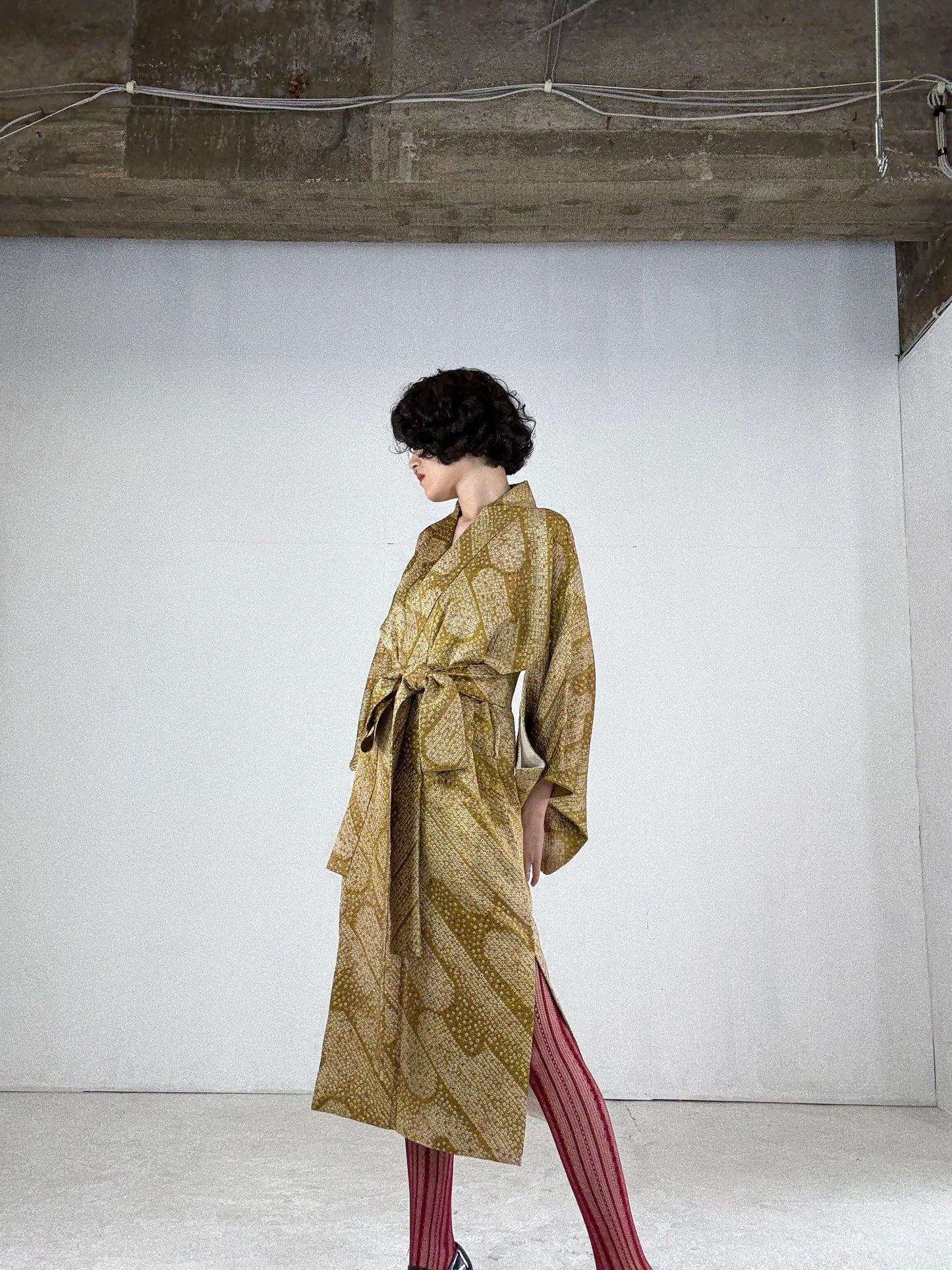 Kimono dress gown and string belt upcycled from Japanese kimono "shibori, yellow" Big Ribbon