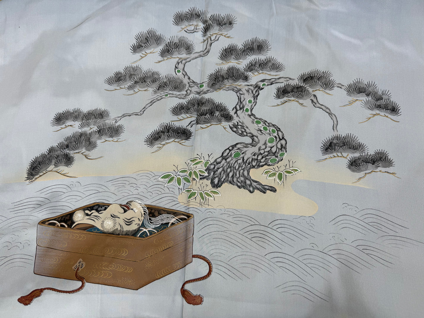 VINTAGE KUROMONTSUKI HAORI "matsu, noumen" *damage