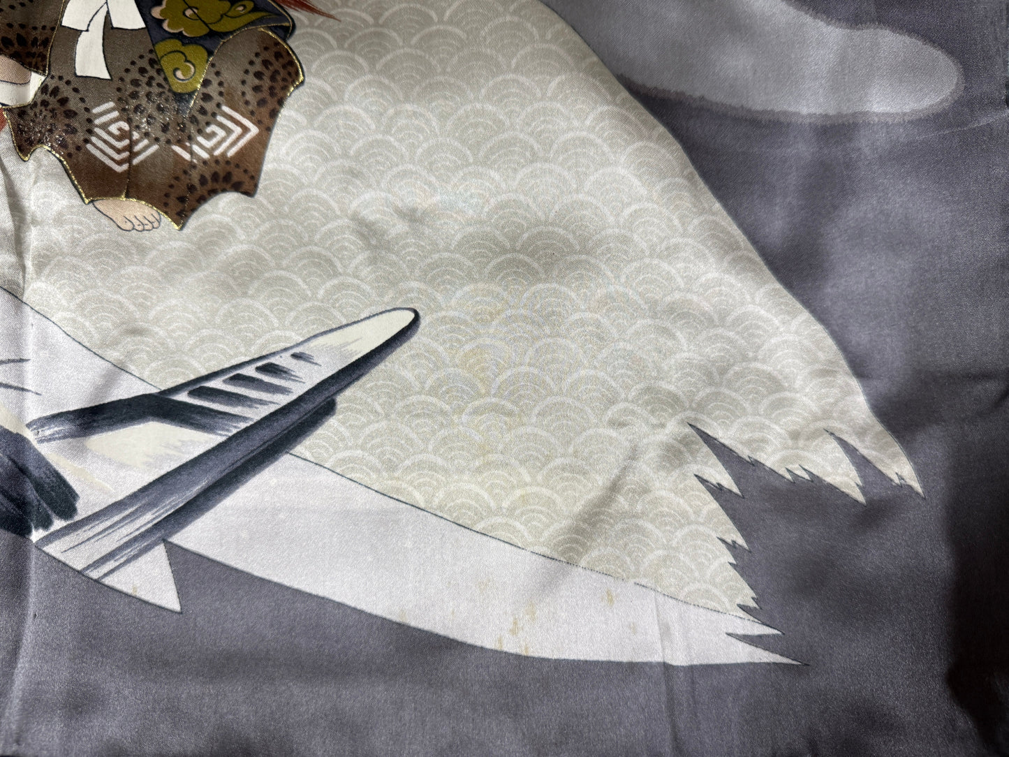 VINTAGE KUROMONTSUKI HAORI "akagashira" *damage