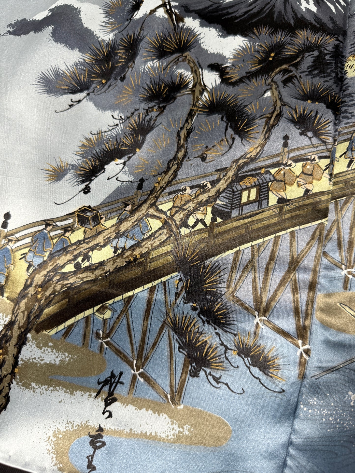 VINTAGE KUROMONTSUKI HAORI "fukagawa" *damage