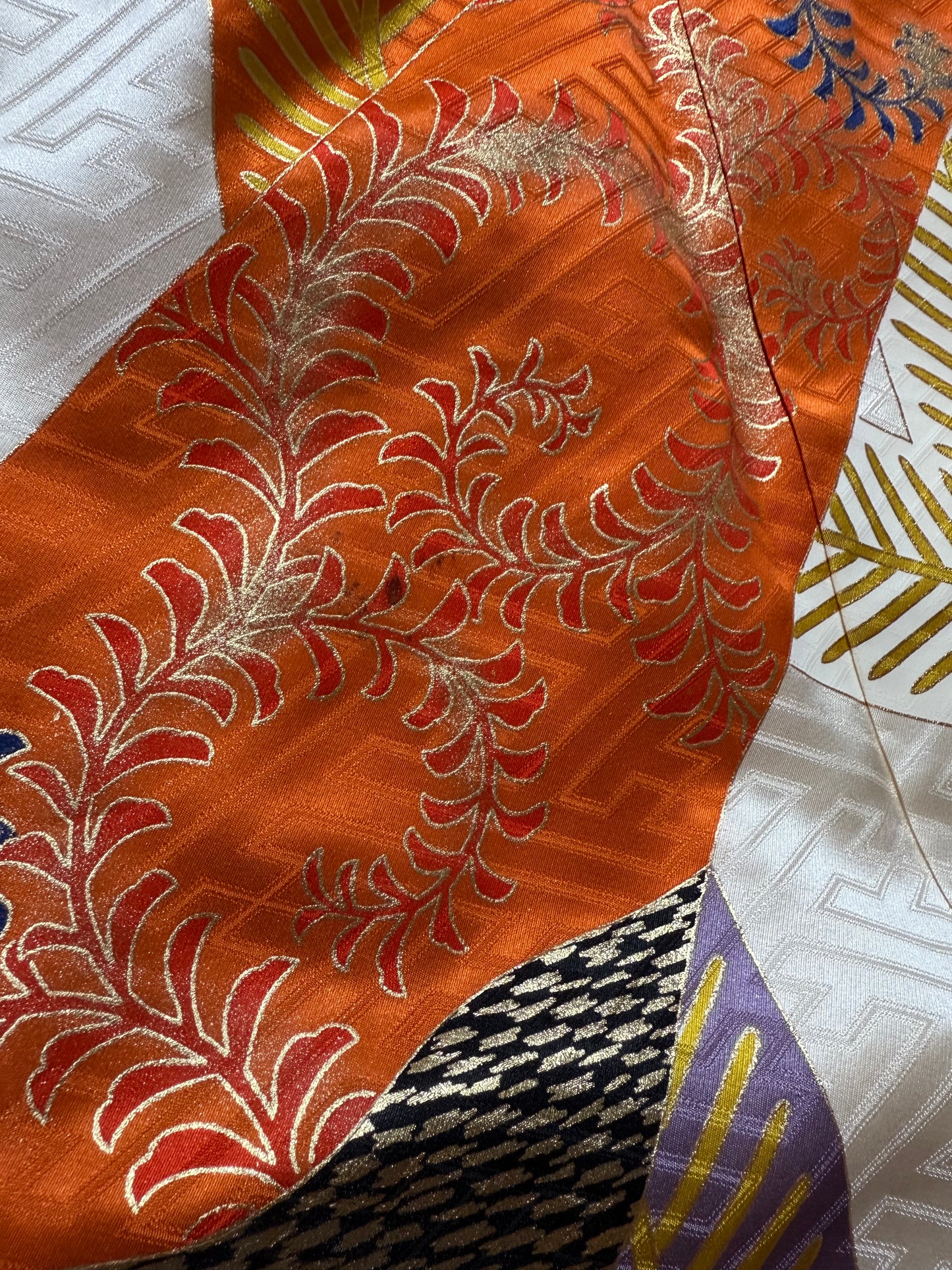 Redefining the Vintage Furisode(Tomesode) Collection "Gold" *damage