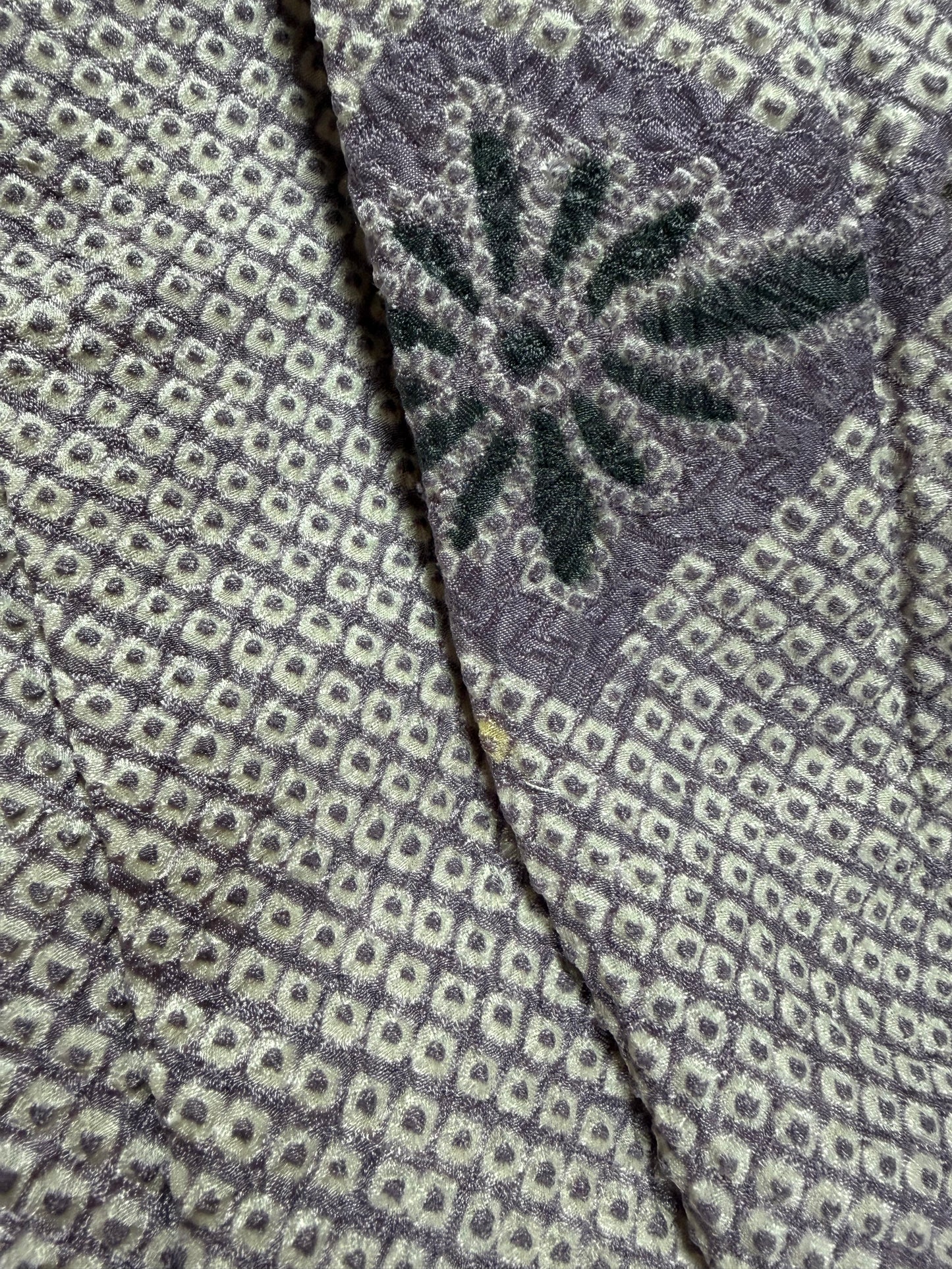 VINTAGE SHIBORI HAORI "usu-murasaki-hana"