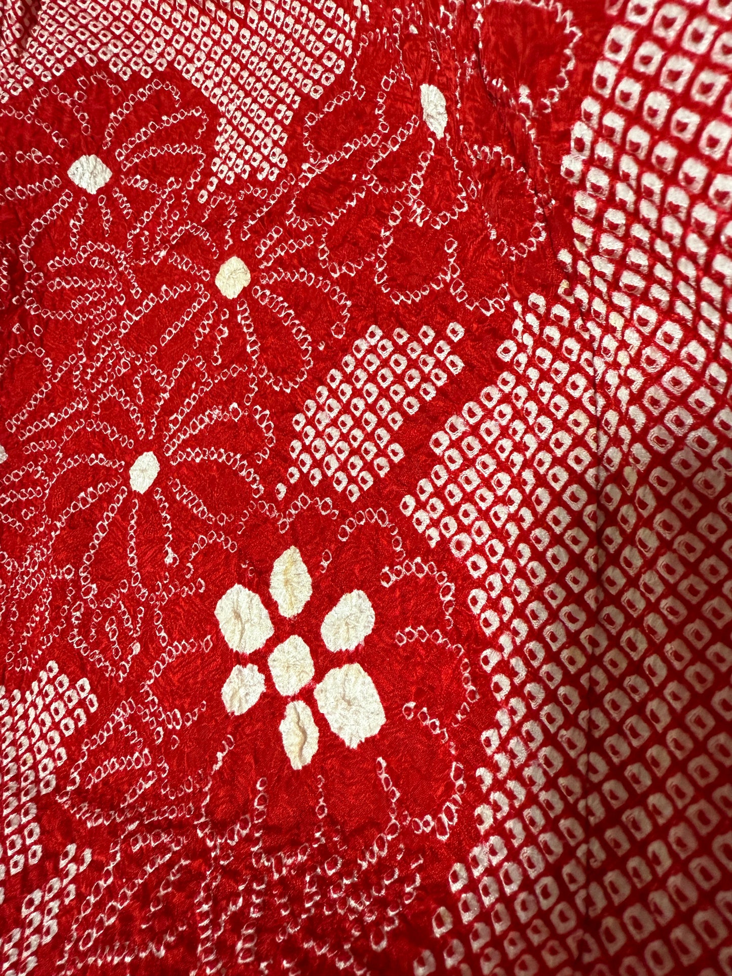 VINTAGE SHIBORI HAORI "red, flower"