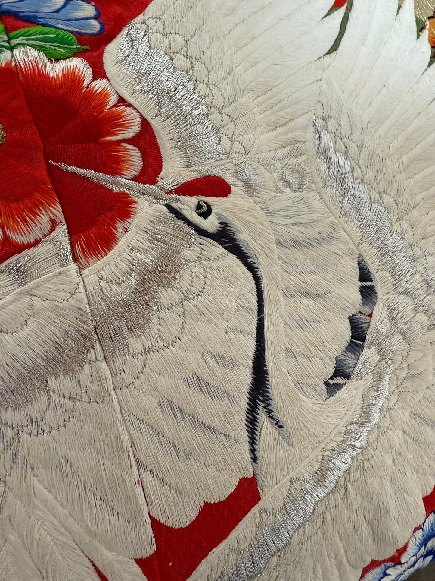 VINTAGE UCHIKAKE "beautiful cranes, red"