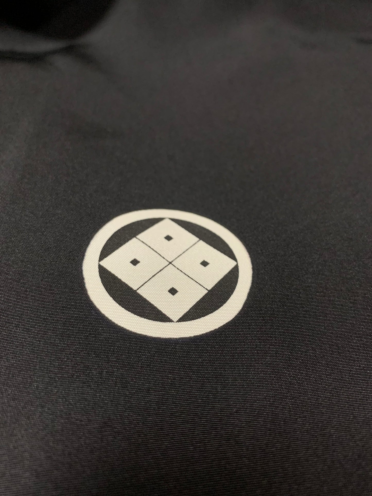 VINTAGE KUROMONTSUKI HAORI "yama no shiro"