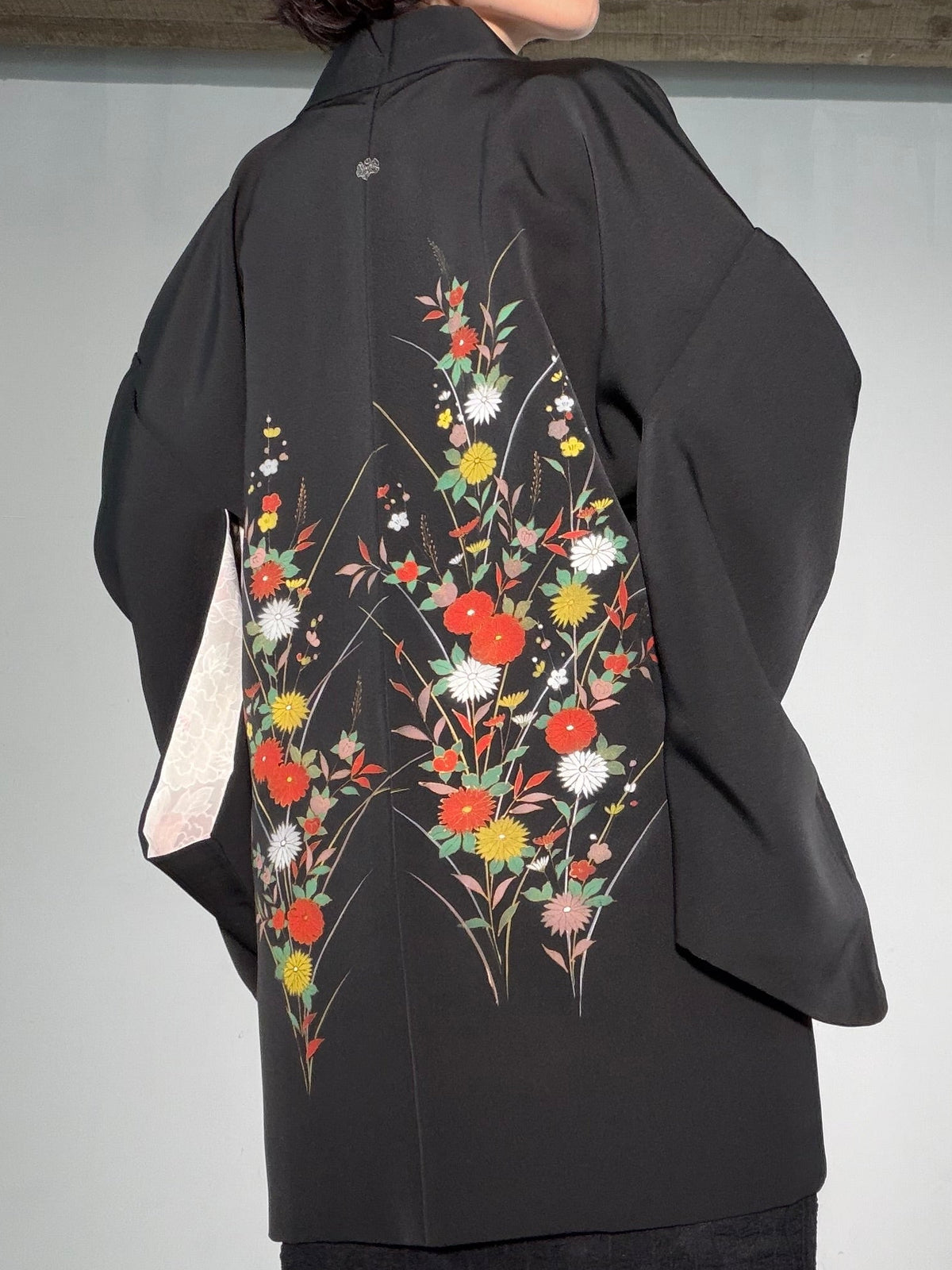 VINTAGE BLACK HAORI  "flower, BLK187"