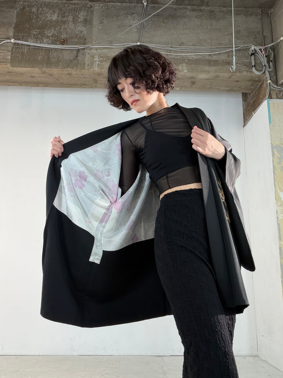 VINTAGE BLACK HAORI  "gold, BLK190"