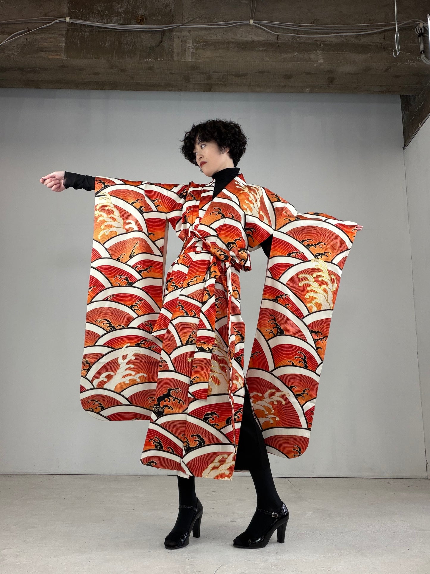 Furisode Kimono Dress Gown with String Belt – Upcycled from Vintage Japanese Kimono "DRE017