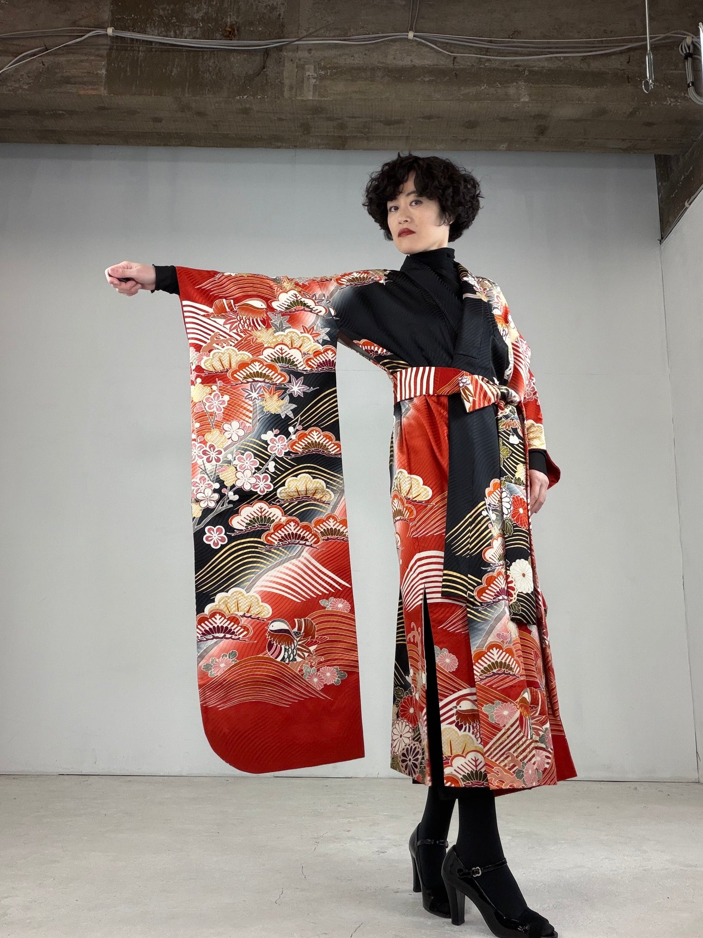 Furisode Kimono Dress Gown with String Belt – Upcycled from Vintage Japanese Kimono "DRE018