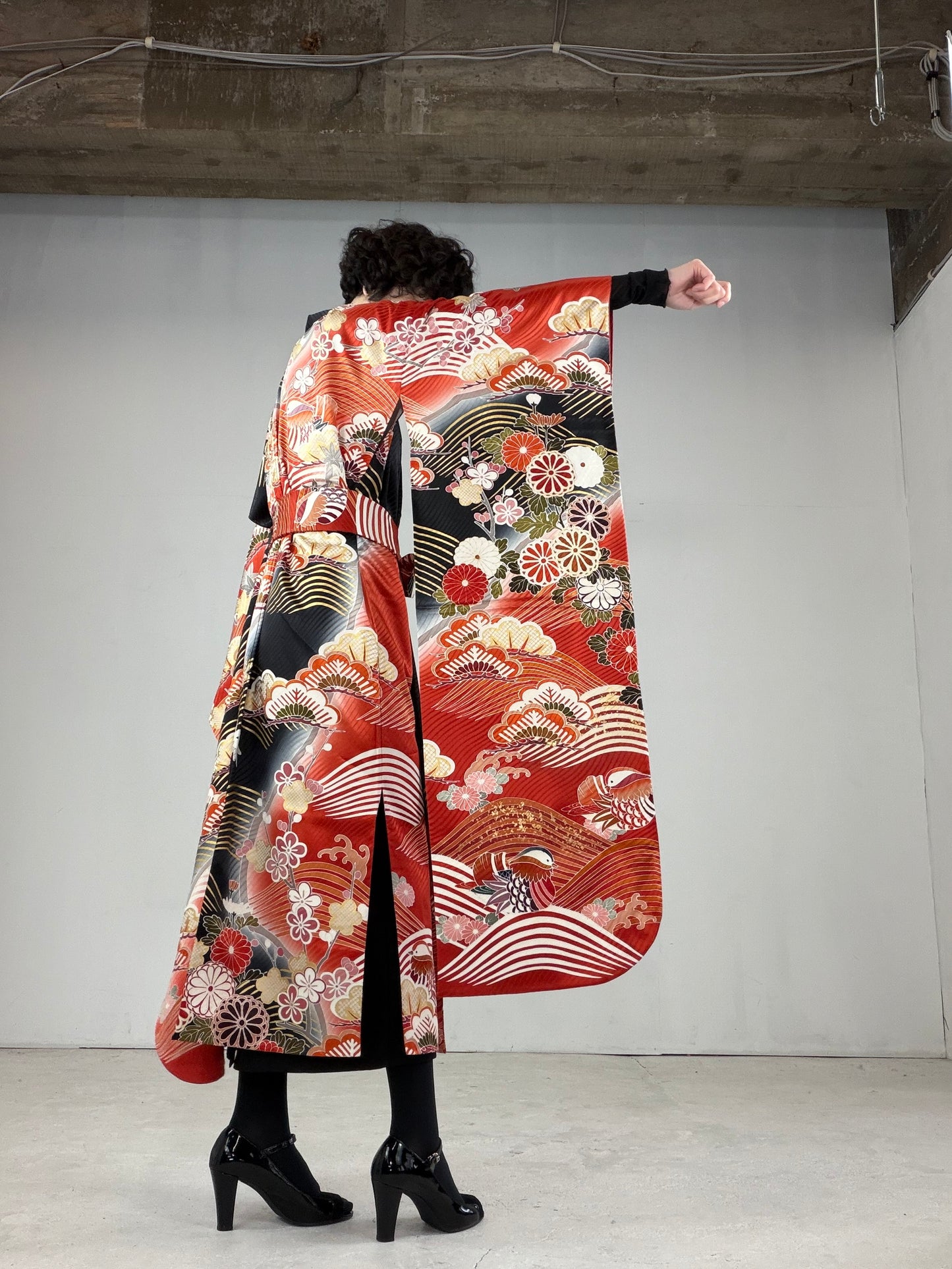 Furisode Kimono Dress Gown with String Belt – Upcycled from Vintage Japanese Kimono "DRE018