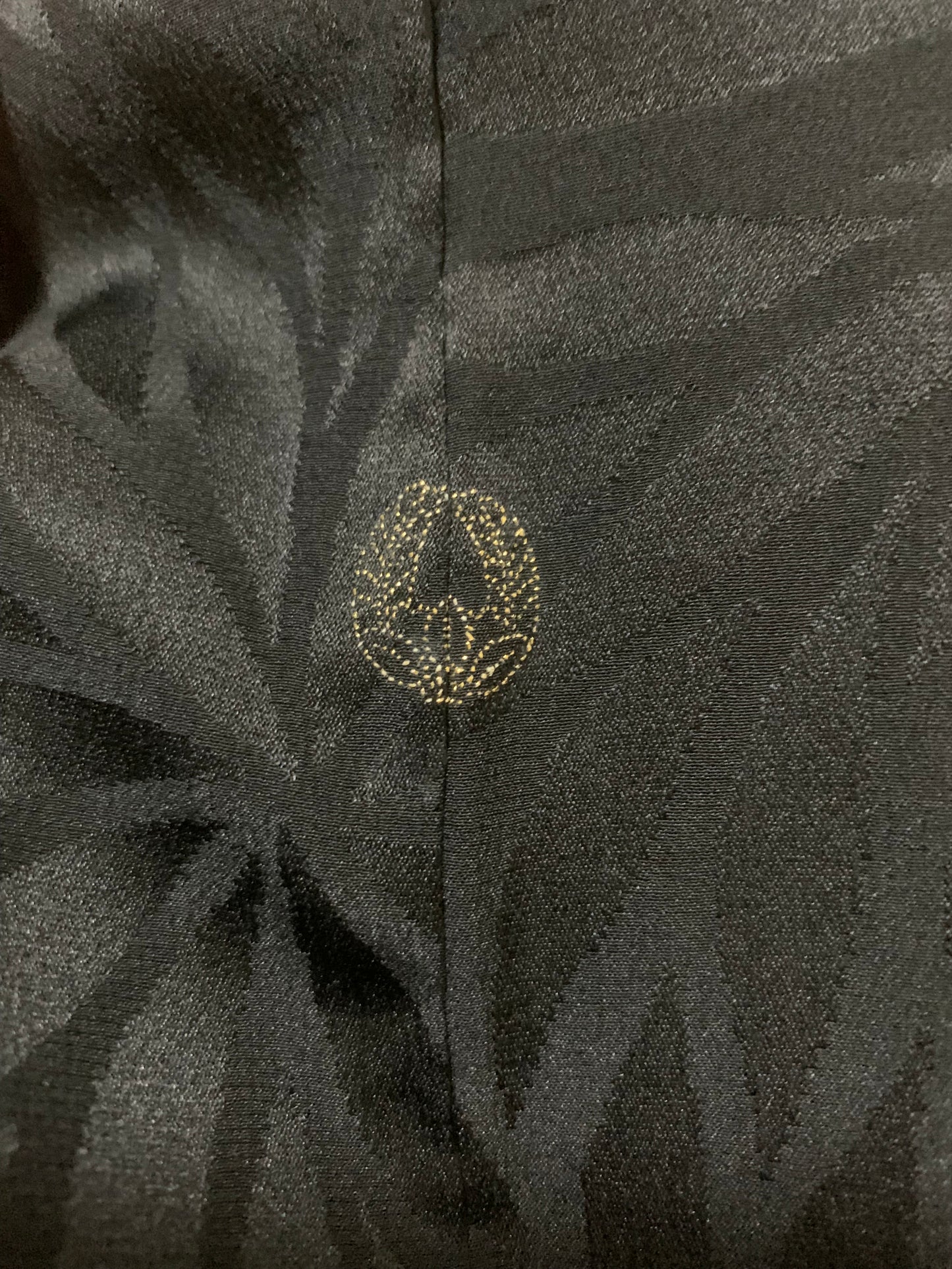 VINTAGE BLACK HAORI "ground pattern, dynamic kiku"