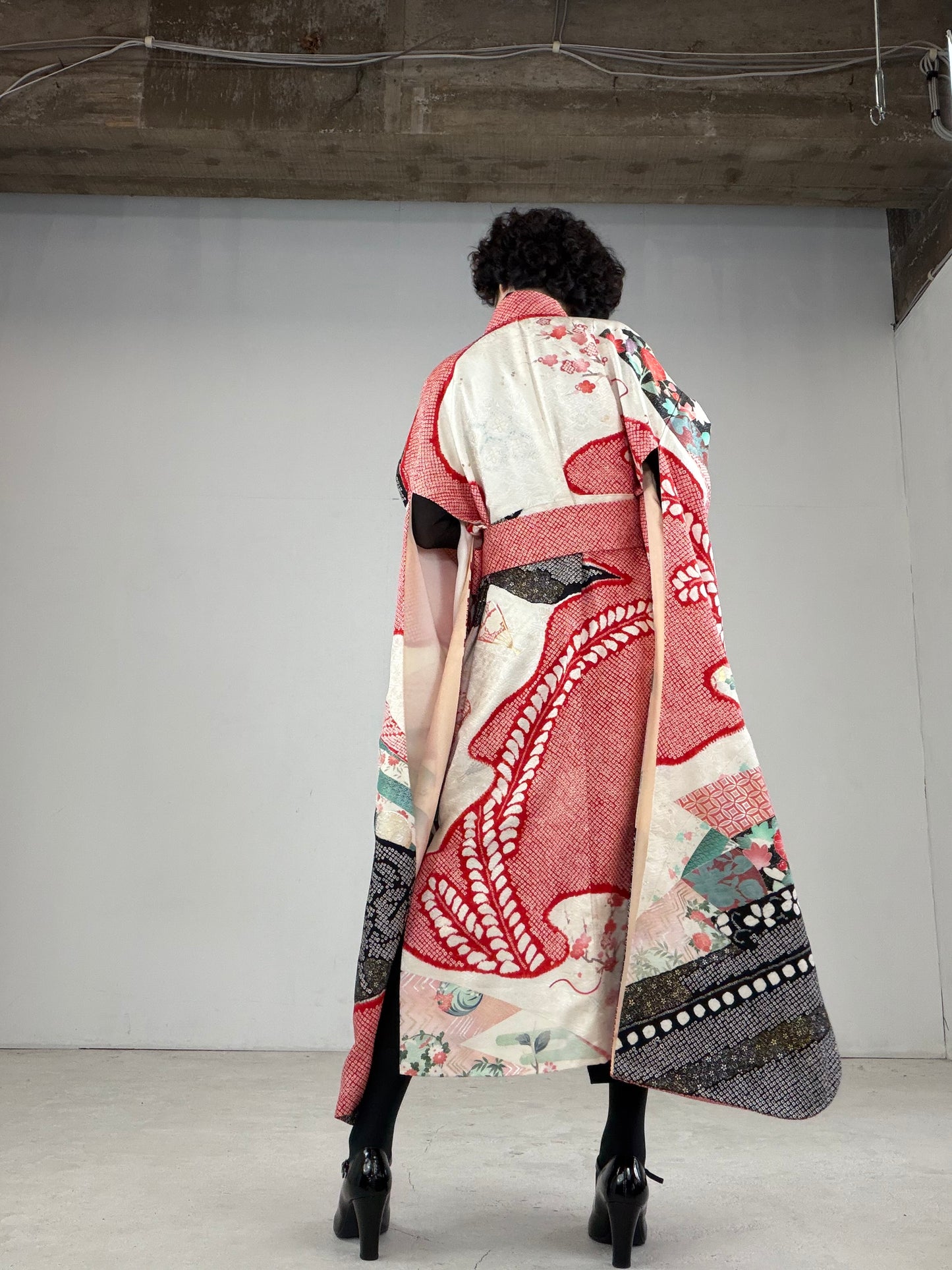 Furisode Kimono Dress Gown with String Belt – Upcycled from Vintage Japanese Kimono "DRE016