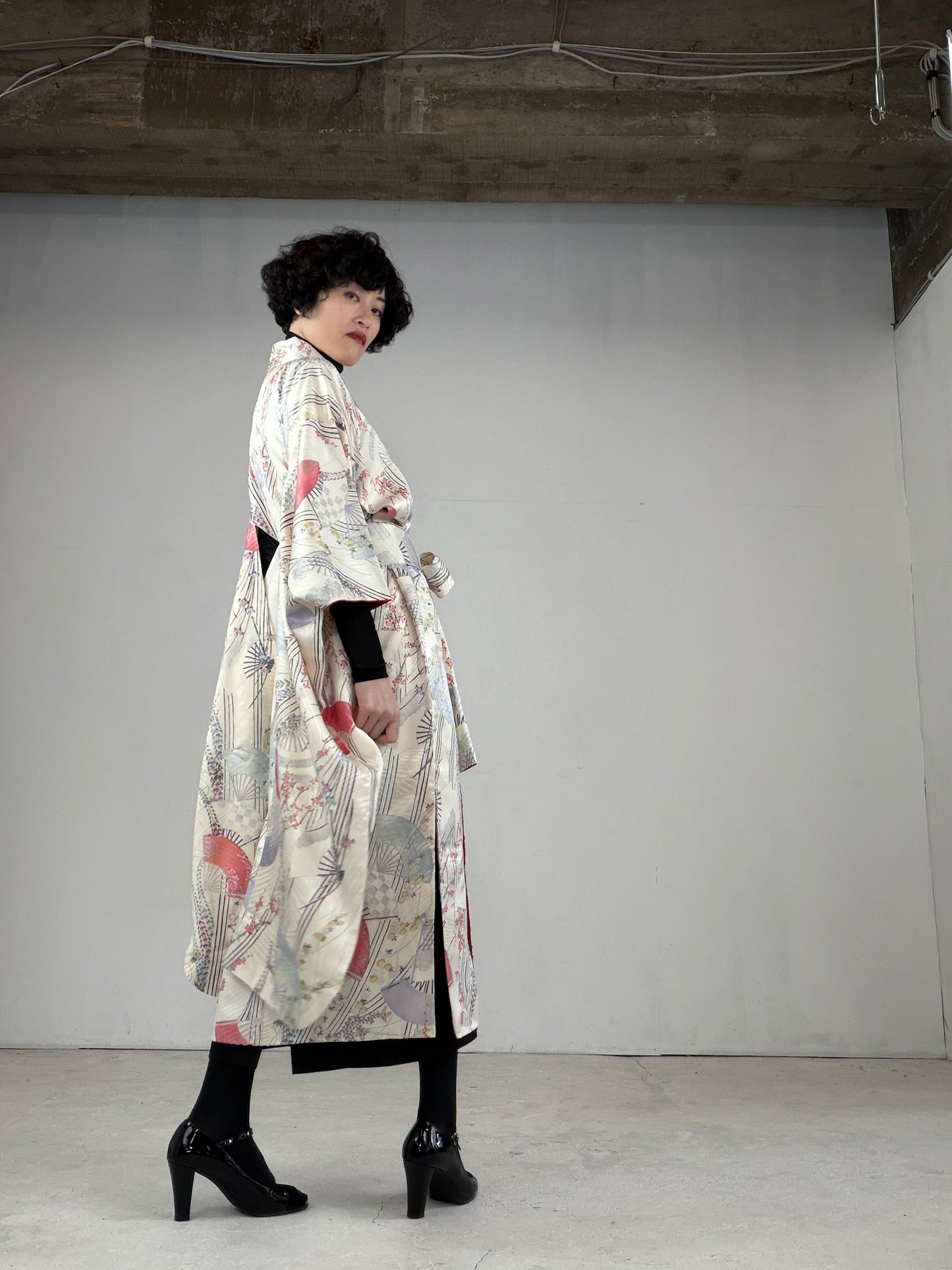 Furisode Kimono Dress Gown with String Belt – Upcycled from Vintage Japanese Kimono "DRE015