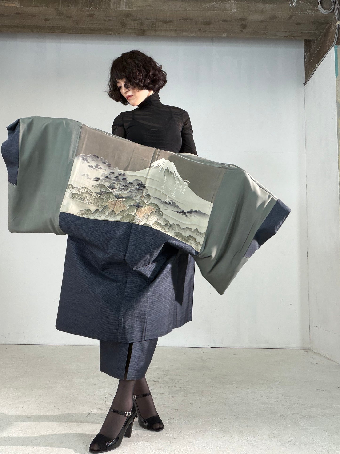 Vintage Tsumugi Haori & Kimono Skirt Set "AIC004" — Upcycled from Japanese Kimono
